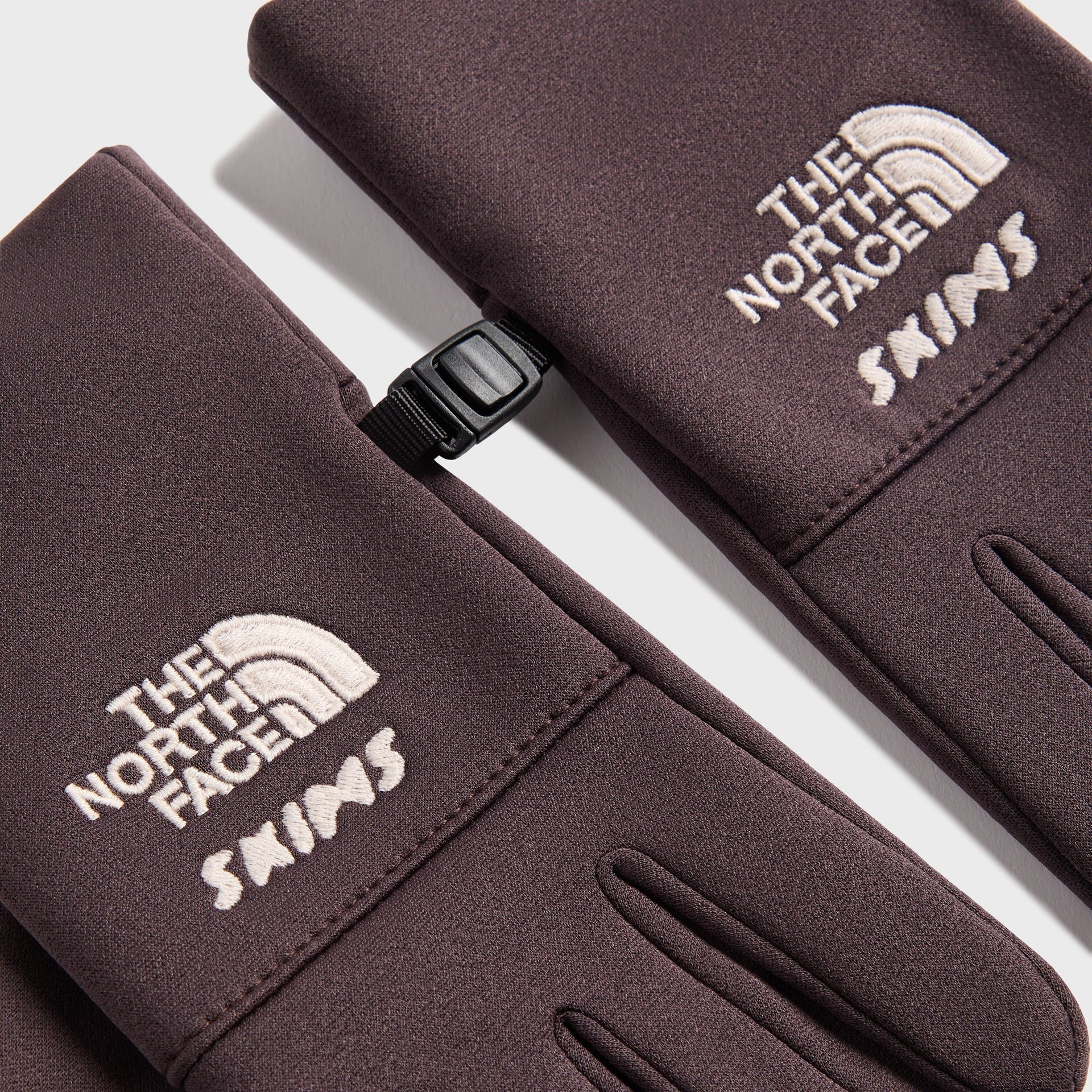 The North Face x SKIMS Gloves - Phoenix