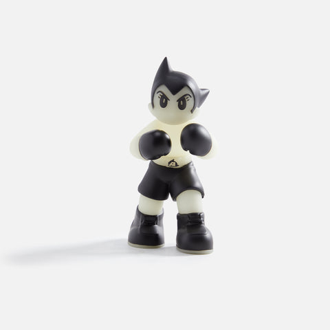 ToyQube Astro Boy Boxer 6