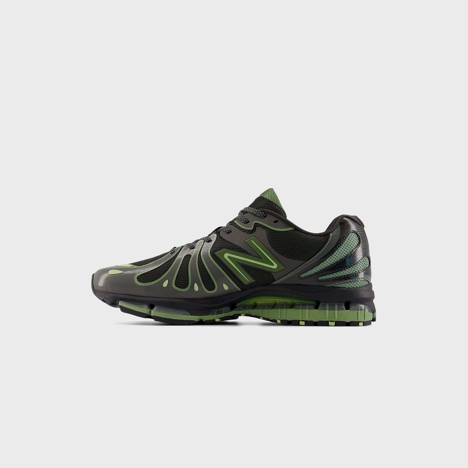 New Balance Abzorb 1890 - Faded Black / Utility Green
