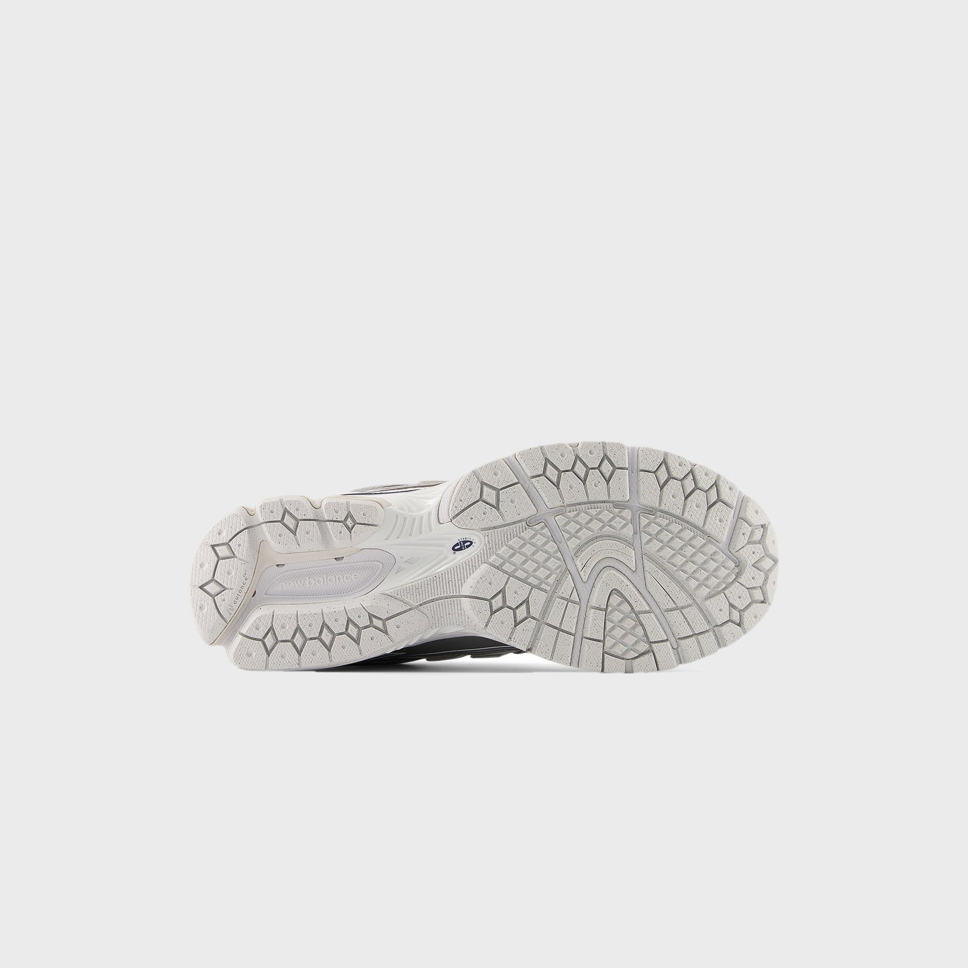 New Balance 1906R - White / Silver
