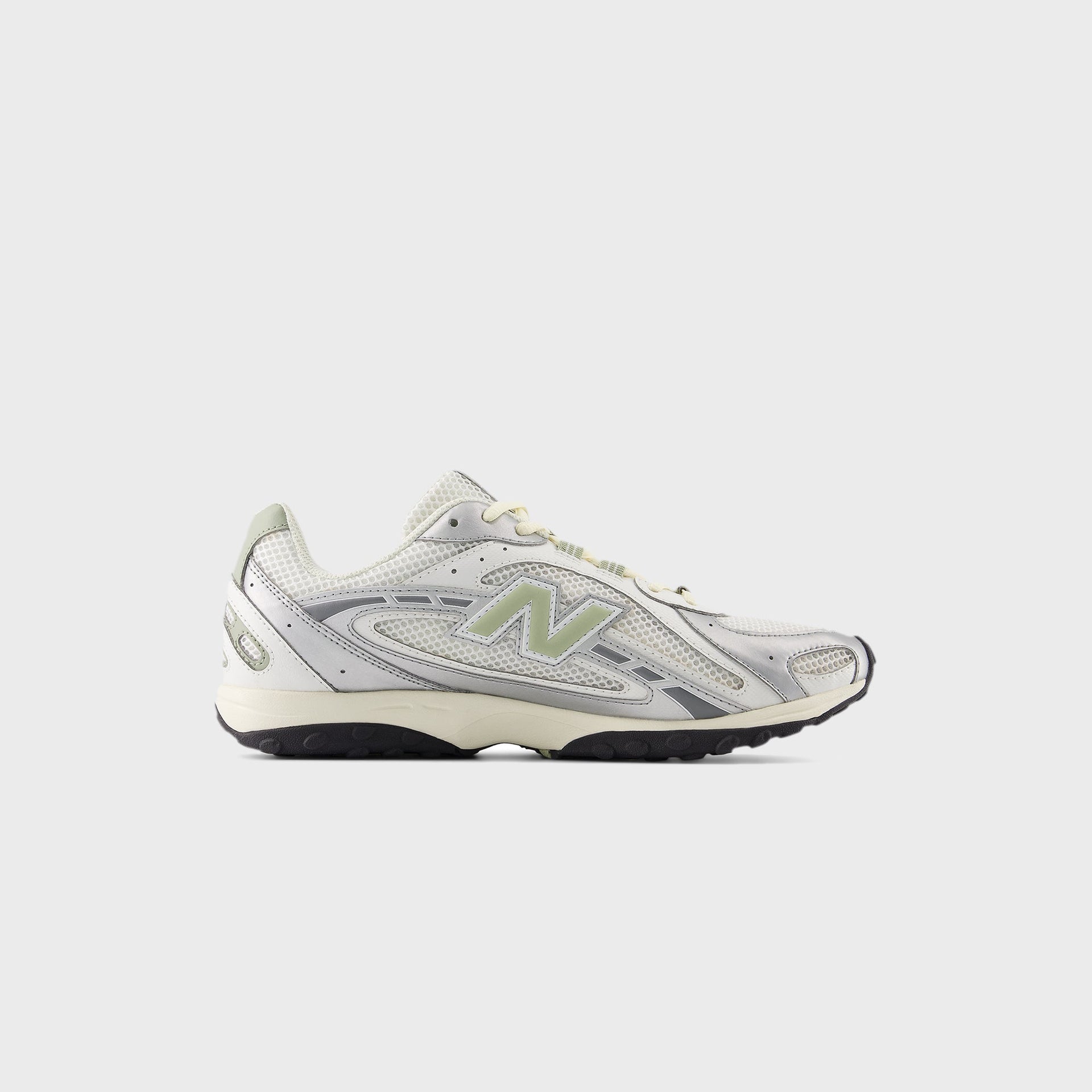 New Balance 204L - Silver Metallic / Garter Snake