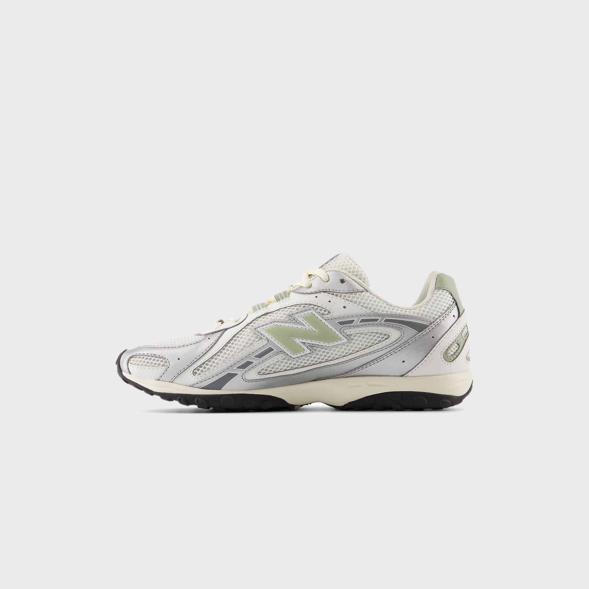 New Balance 204L - Silver Metallic / Garter Snake