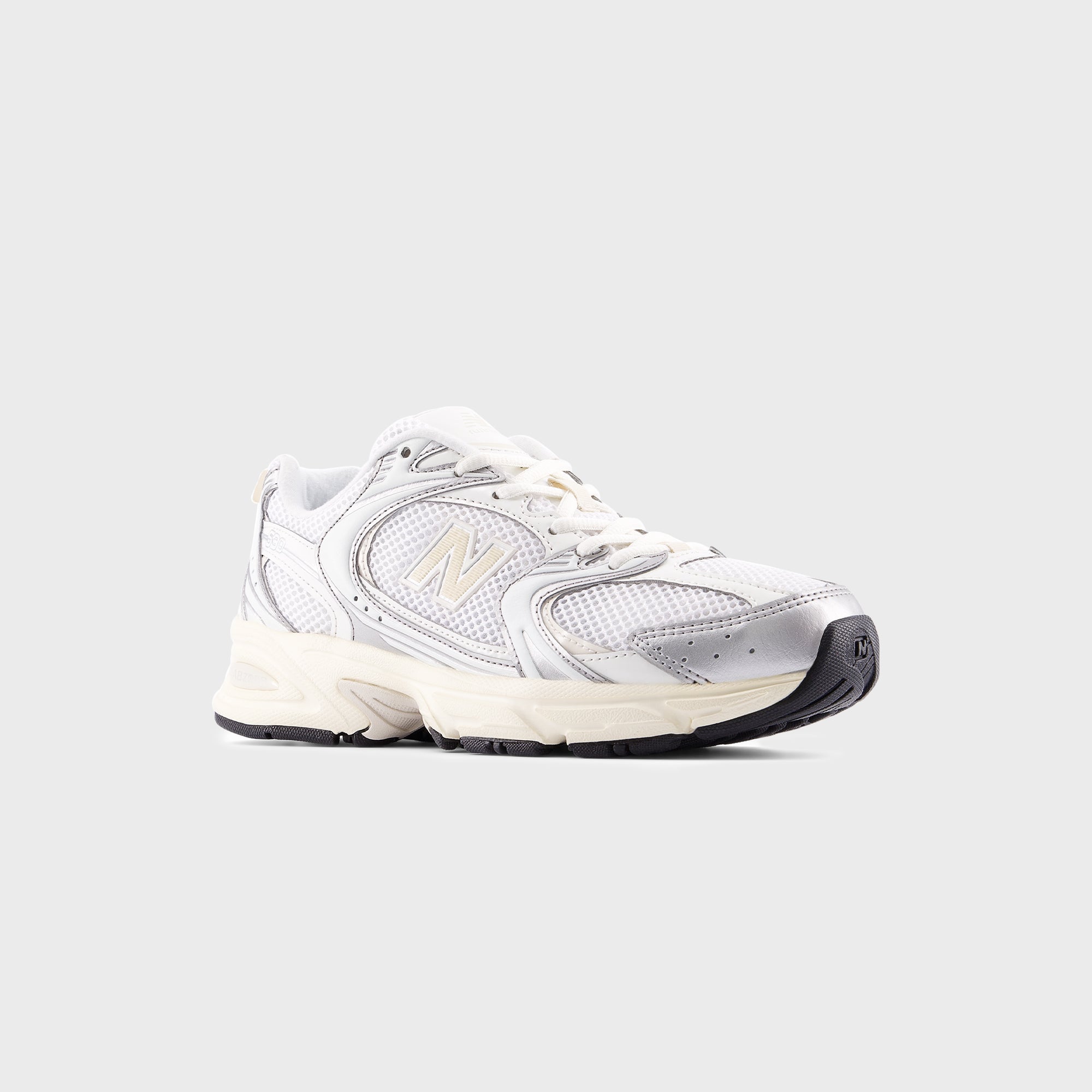 New Balance 530 - Silver Metallic / Linen – Kith