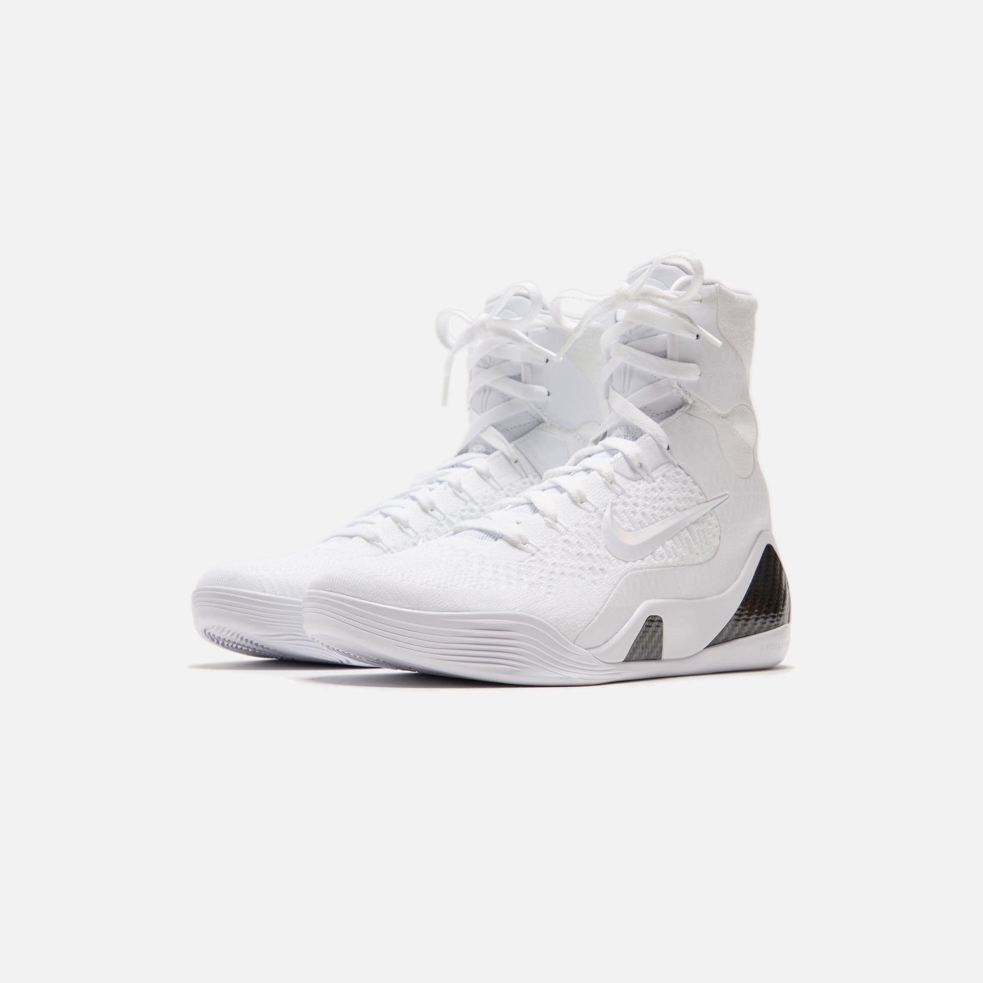 Nike Kobe 9ホワイト Nike Kobe 9 Elite Proto Halo White Grade School (GS) 6.5Y