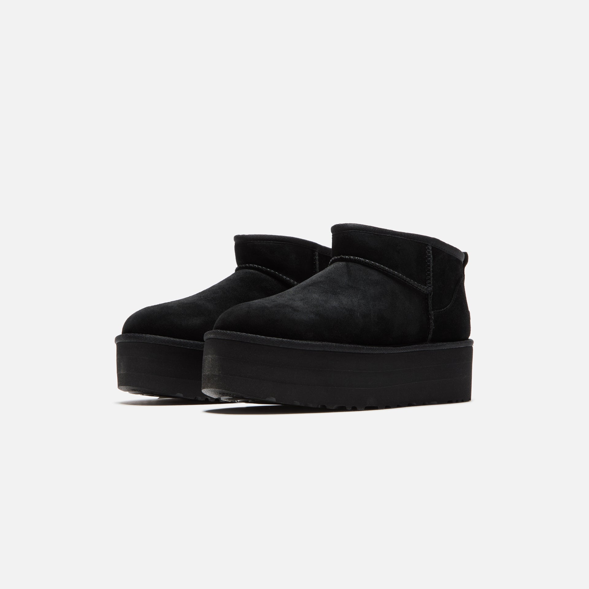 UGG WMNS Classic Ultra Mini Platform - Black