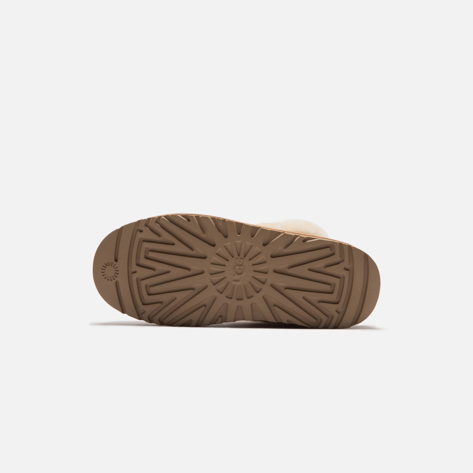 Ugg Classic Chillapeak - Chestnut – Kith