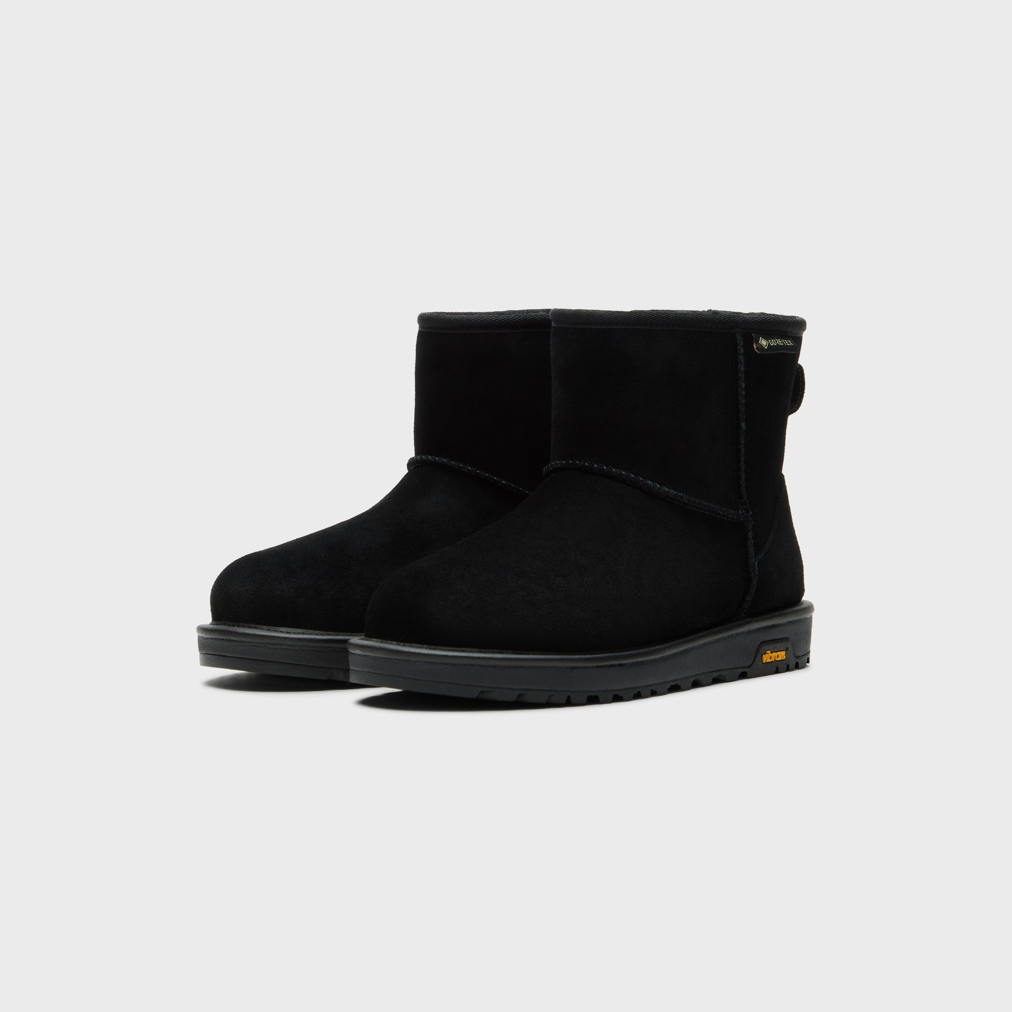 UGG Classic Mini GTX - Black – Kith