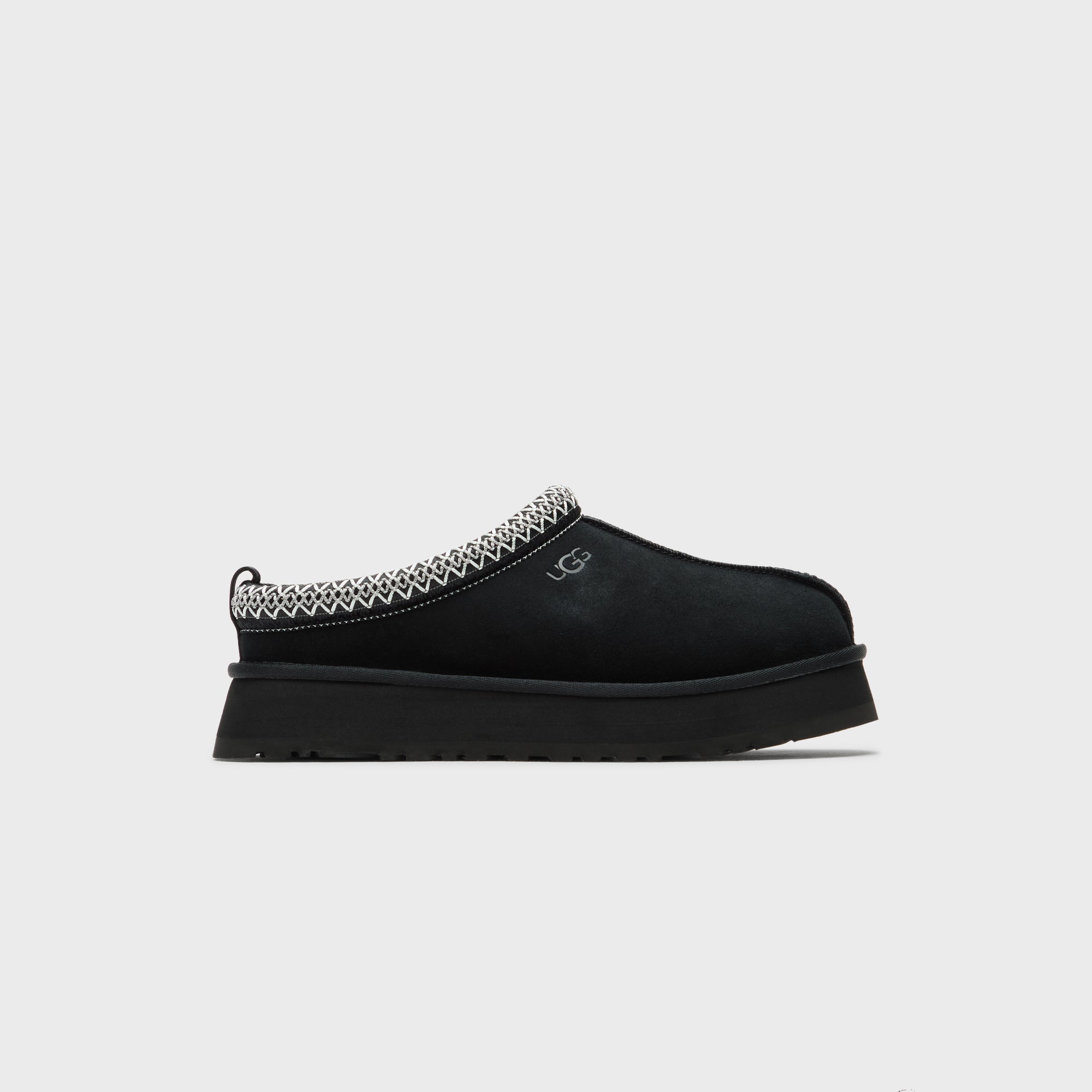 UGG Classic Mini Dipper Puffer - Black / Black – Kith