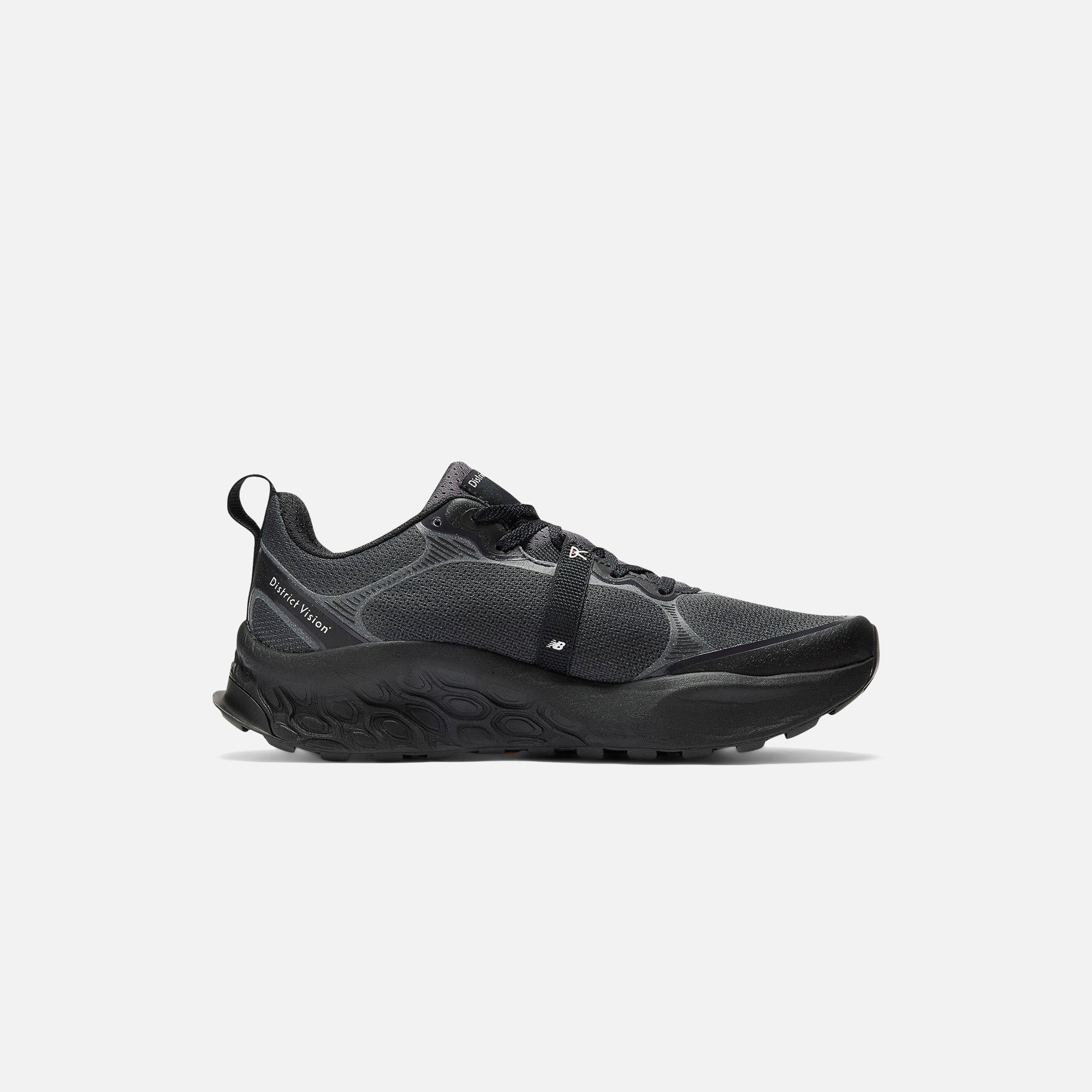 New Balance x District Vision Fresh Foam Hierro - Grey