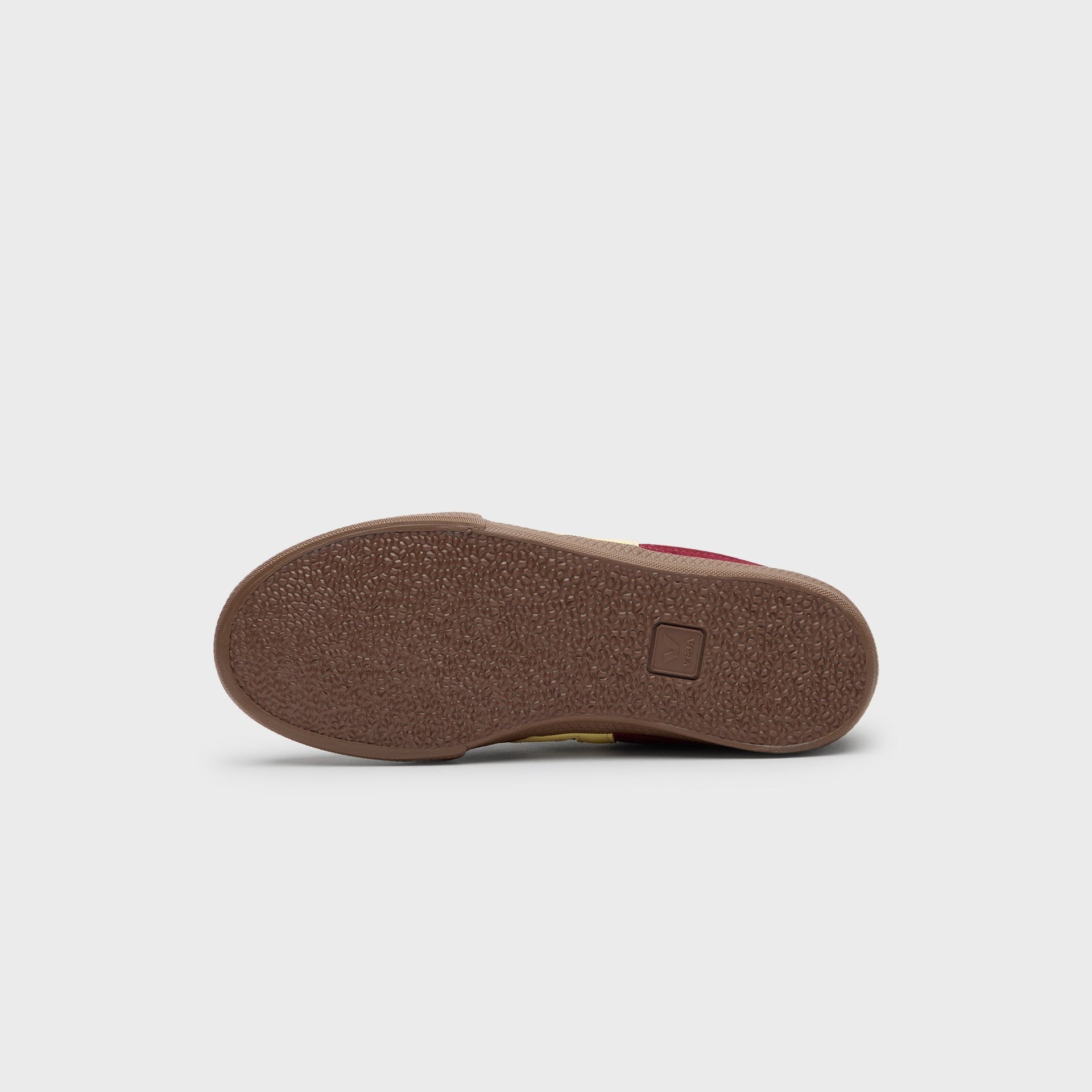Veja WMNS Panenka Suede - Grenat / Sun / Bark