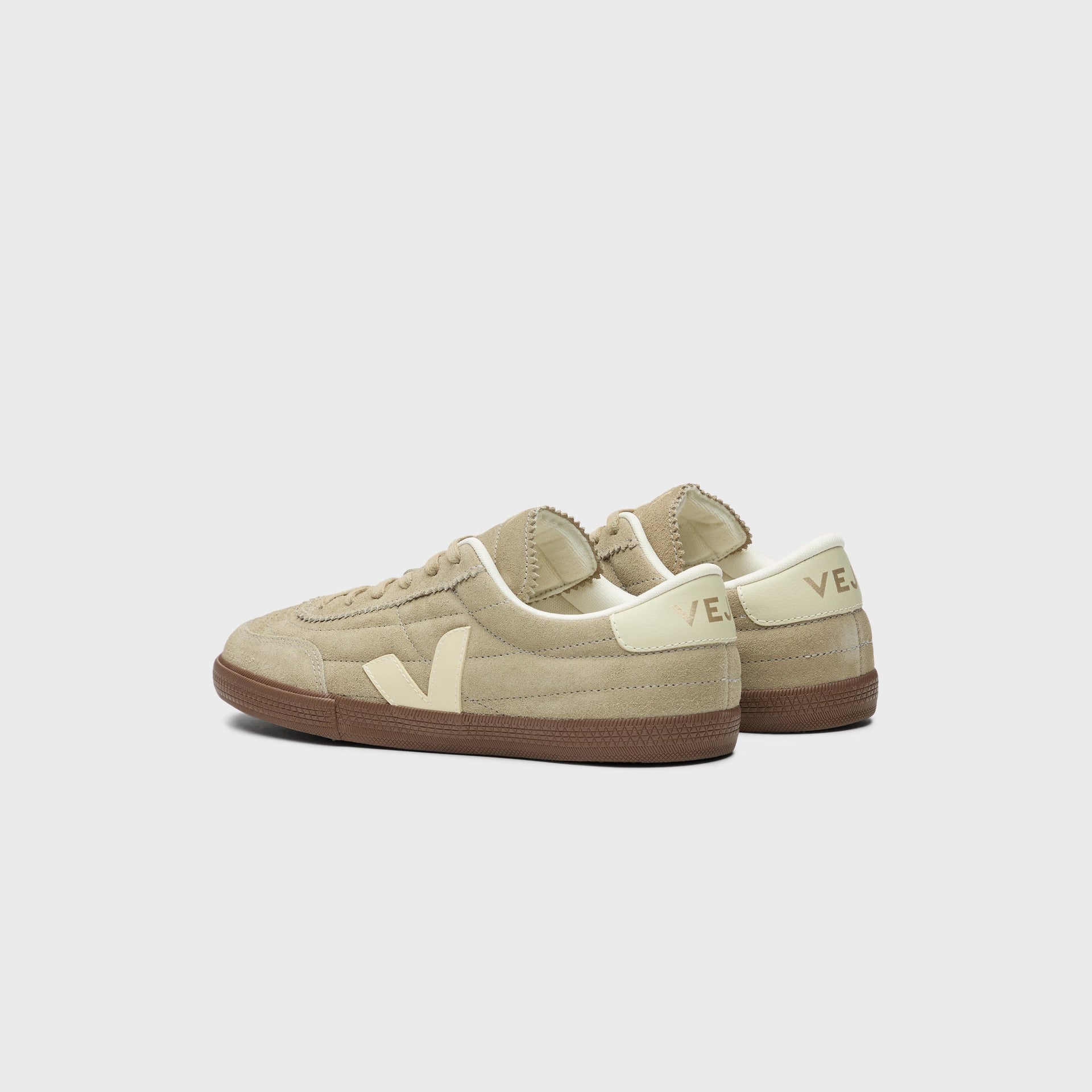 Veja Panenka Bastille - Pierre / Bark / Taupe