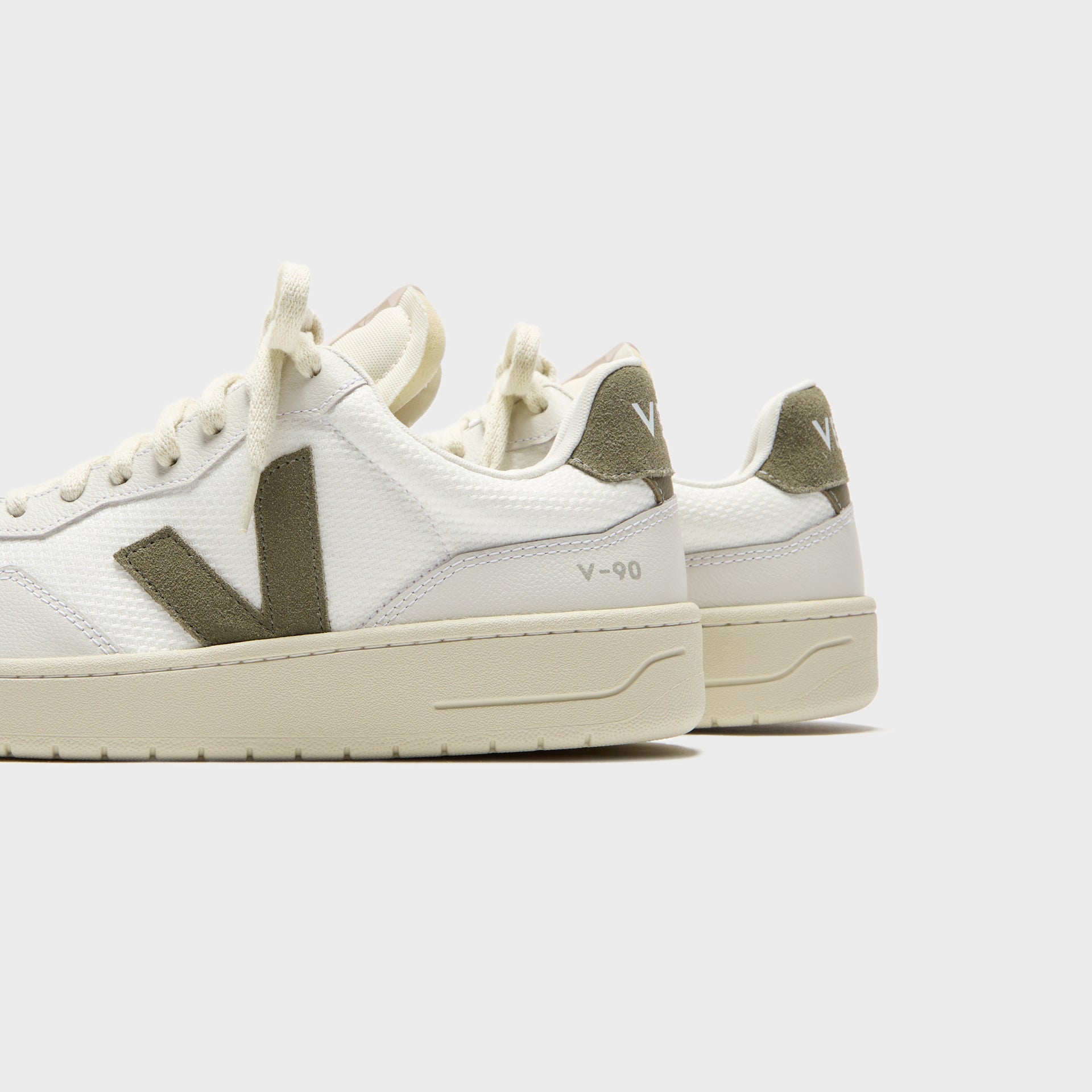 Veja WMNS V-90 - White / Kaki
