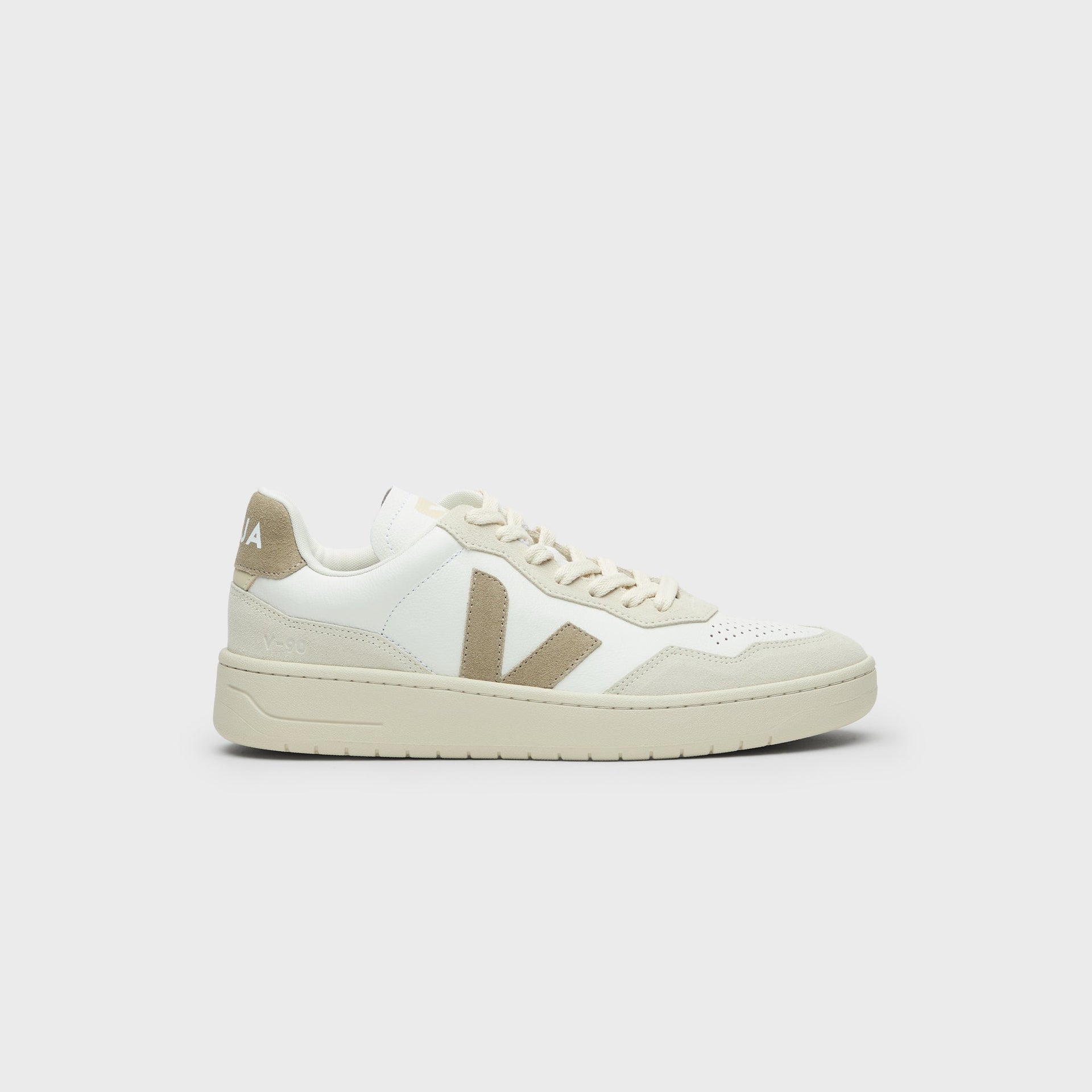 Veja V-90 - White / Taupe