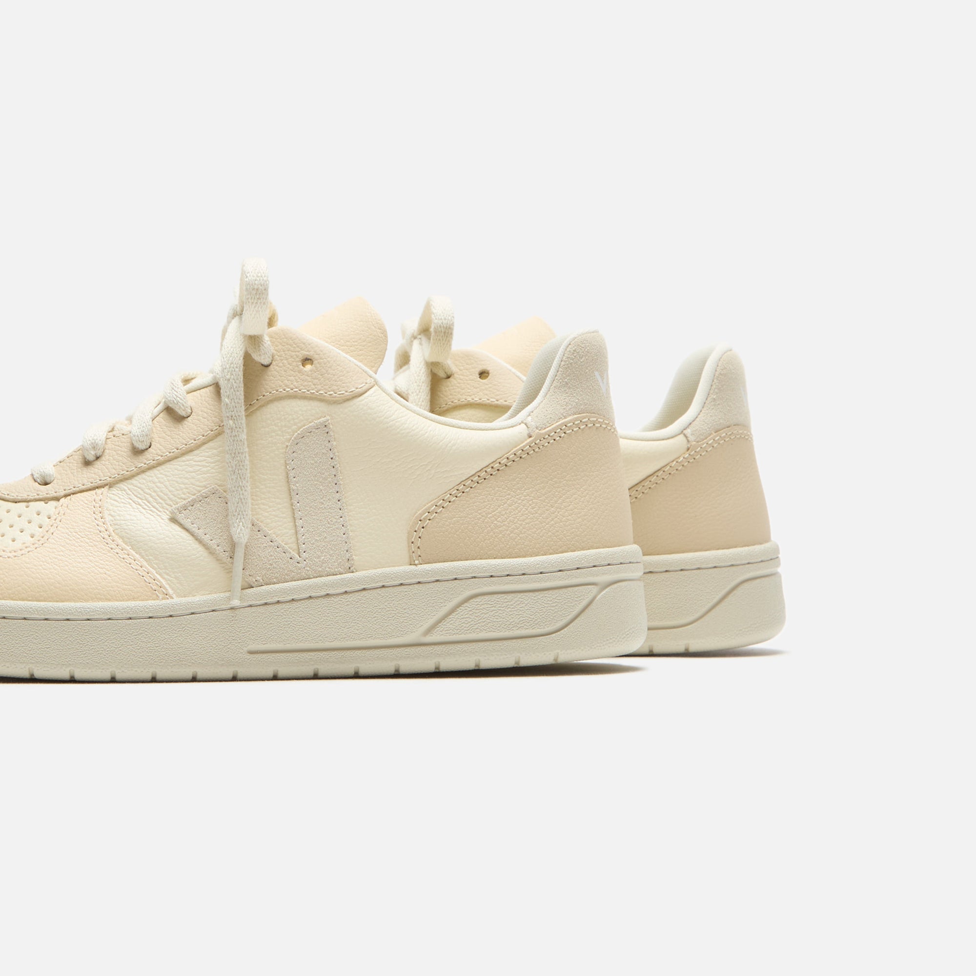 Veja V-10 - Multico Cashew Pierre – Kith