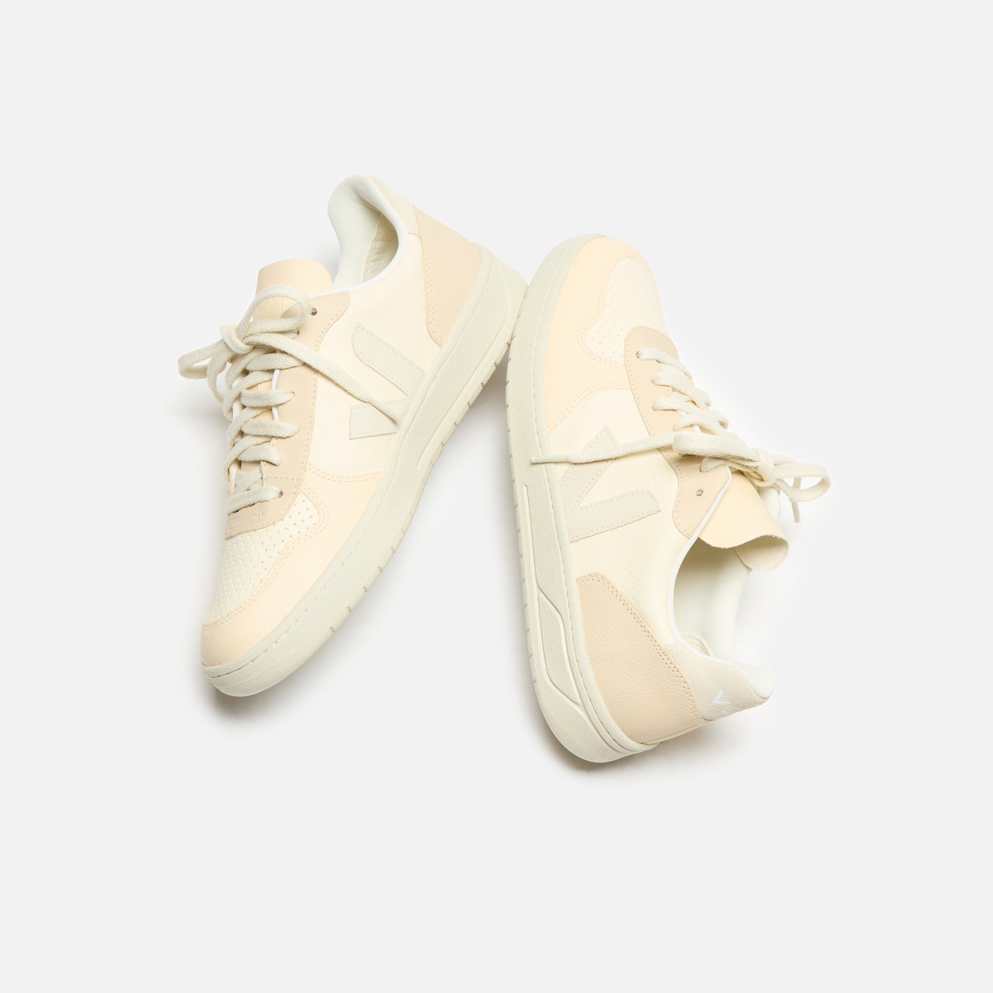 【関税込み】V-10 Sneakers - Veja - Mesh - Yellow V-10 Sneakers - Veja - Mesh - Yellow