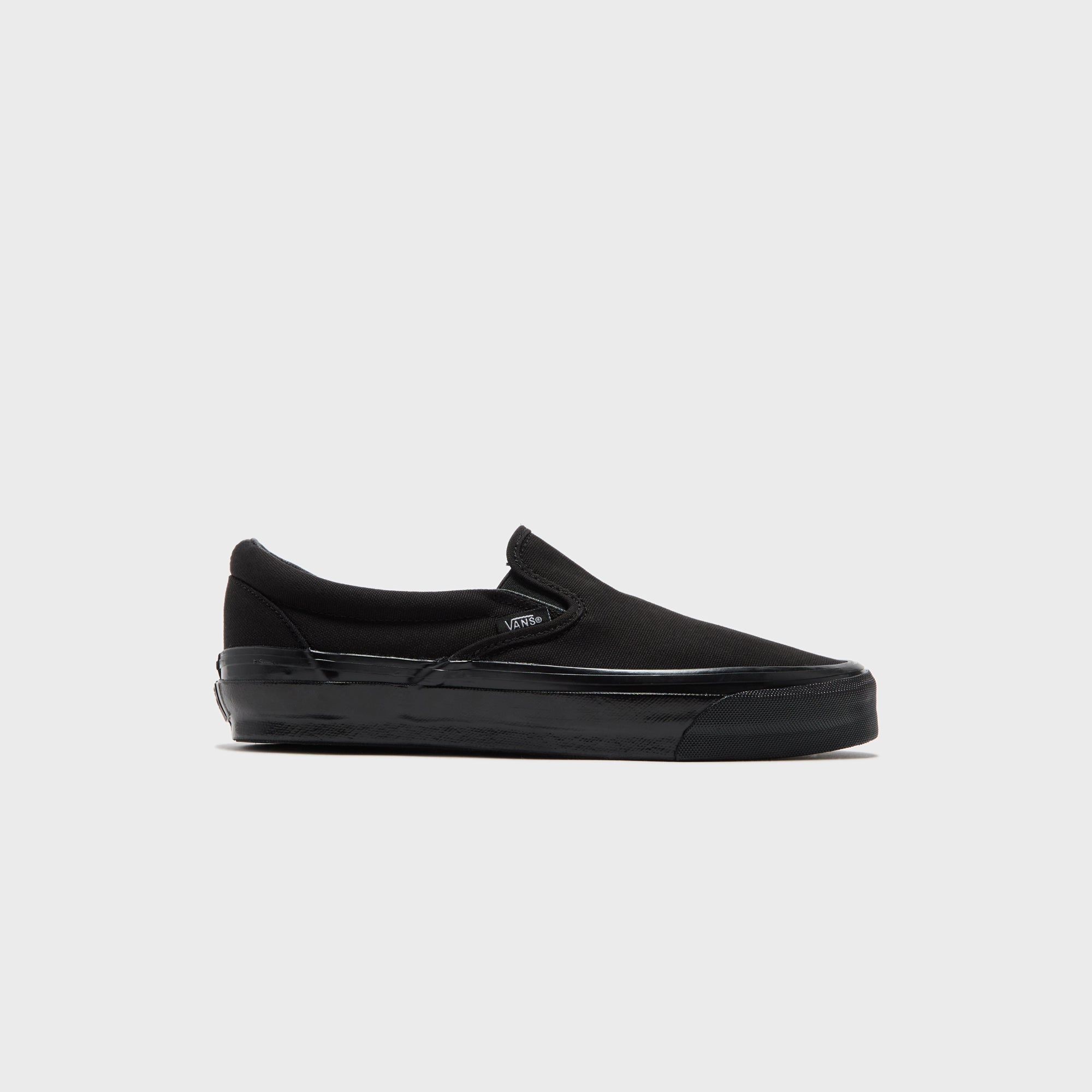 国内配送 VANS SLIP-ON REISSUE 98 LX BLACK/BLACK VANS Classic Slip-On Reissue 98 LX - Black – Kith