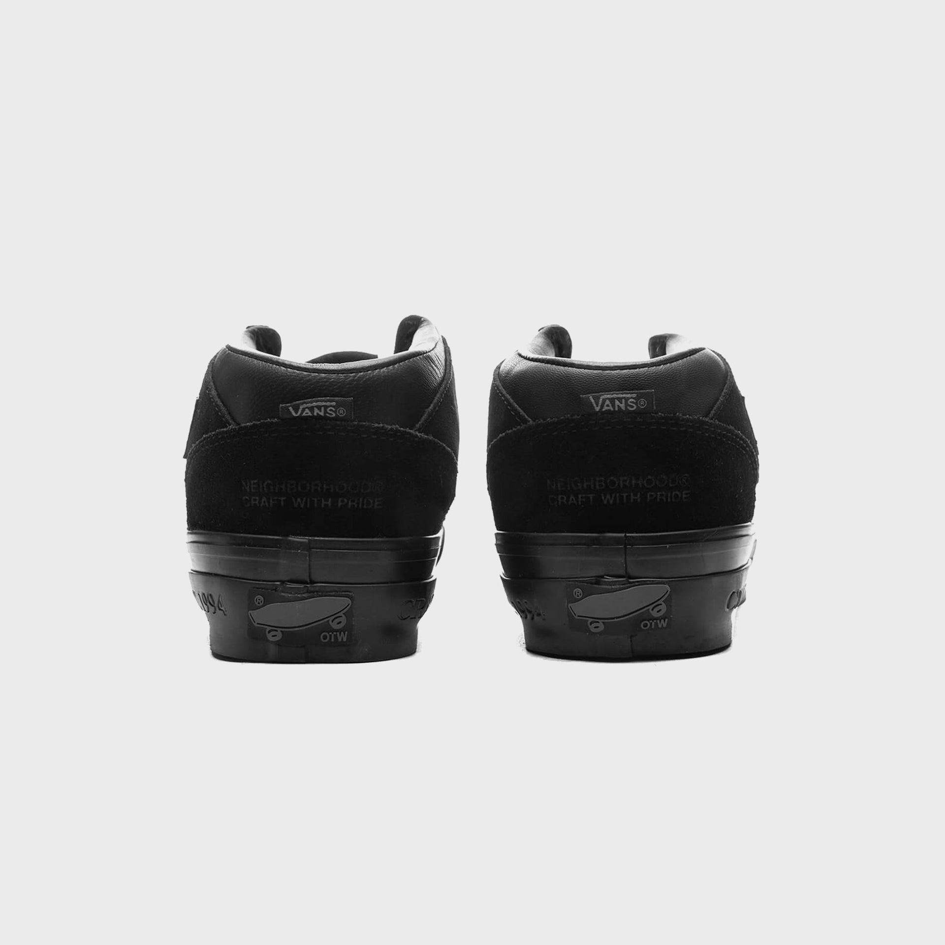 VANS x Neighborhood OTW Half Cab 33 - Black