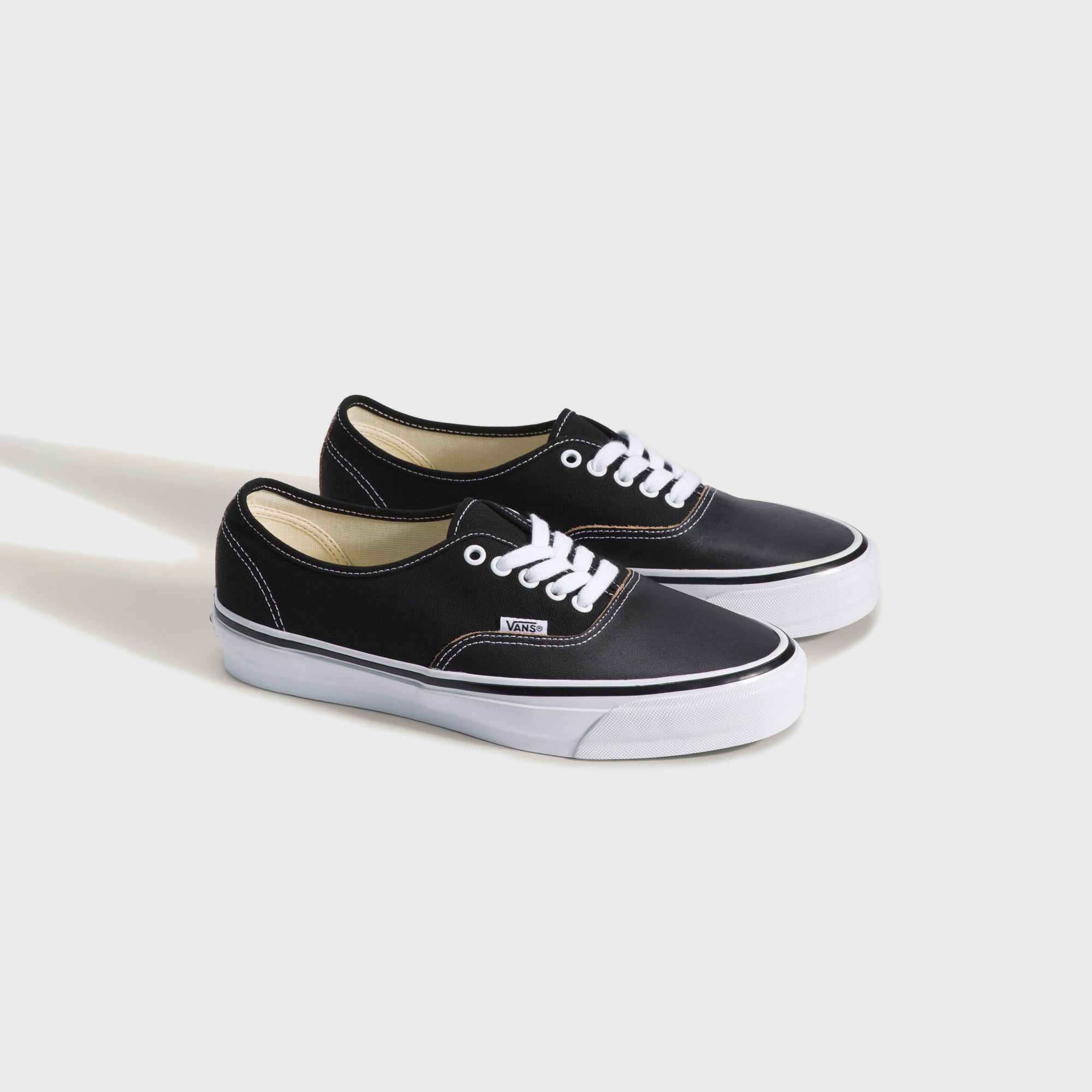 VANS OTW Authentic 44 Siped Vibram - Black / Ochre Red – Kith