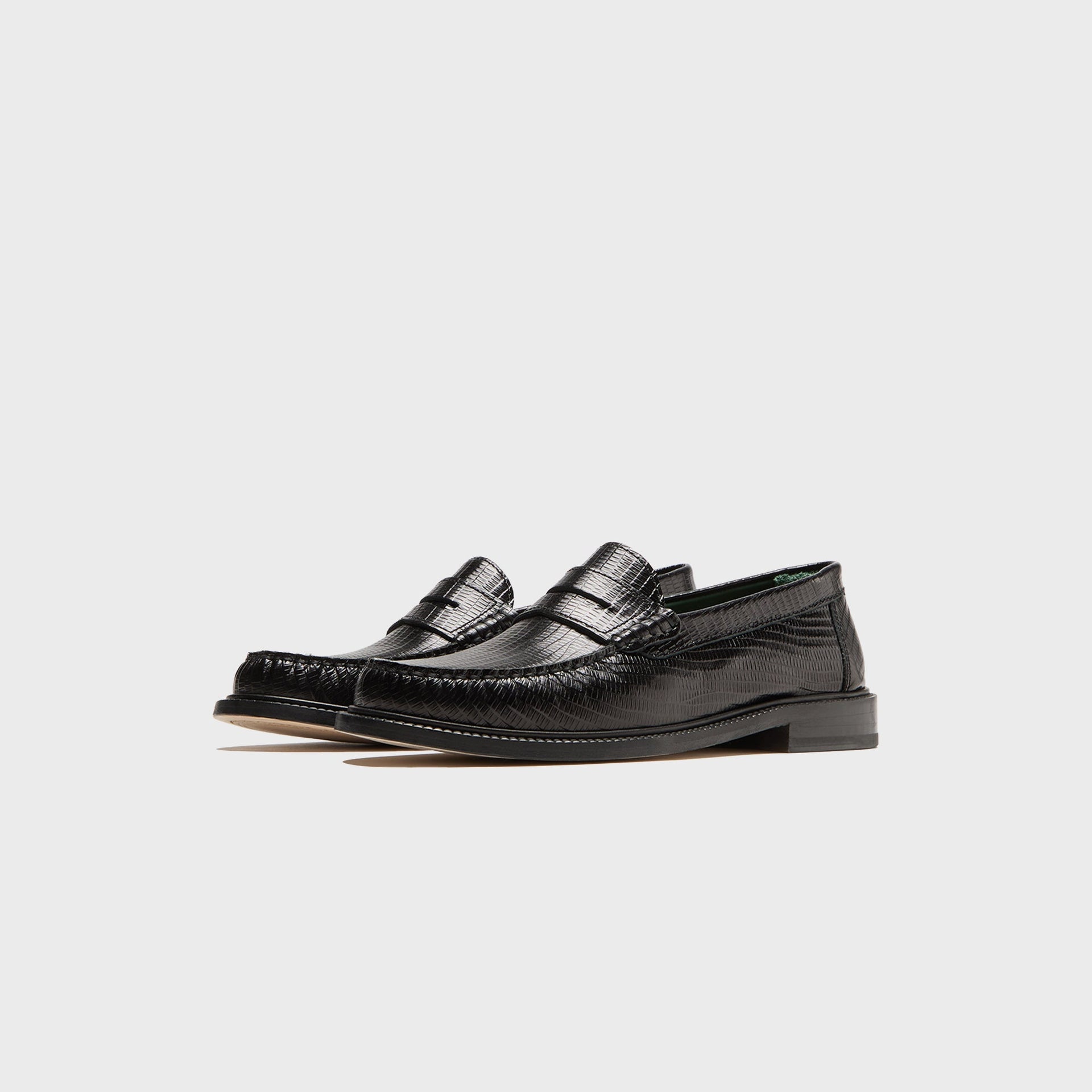 VINNY's Yardee Mocassin Loafer - Black Lizard