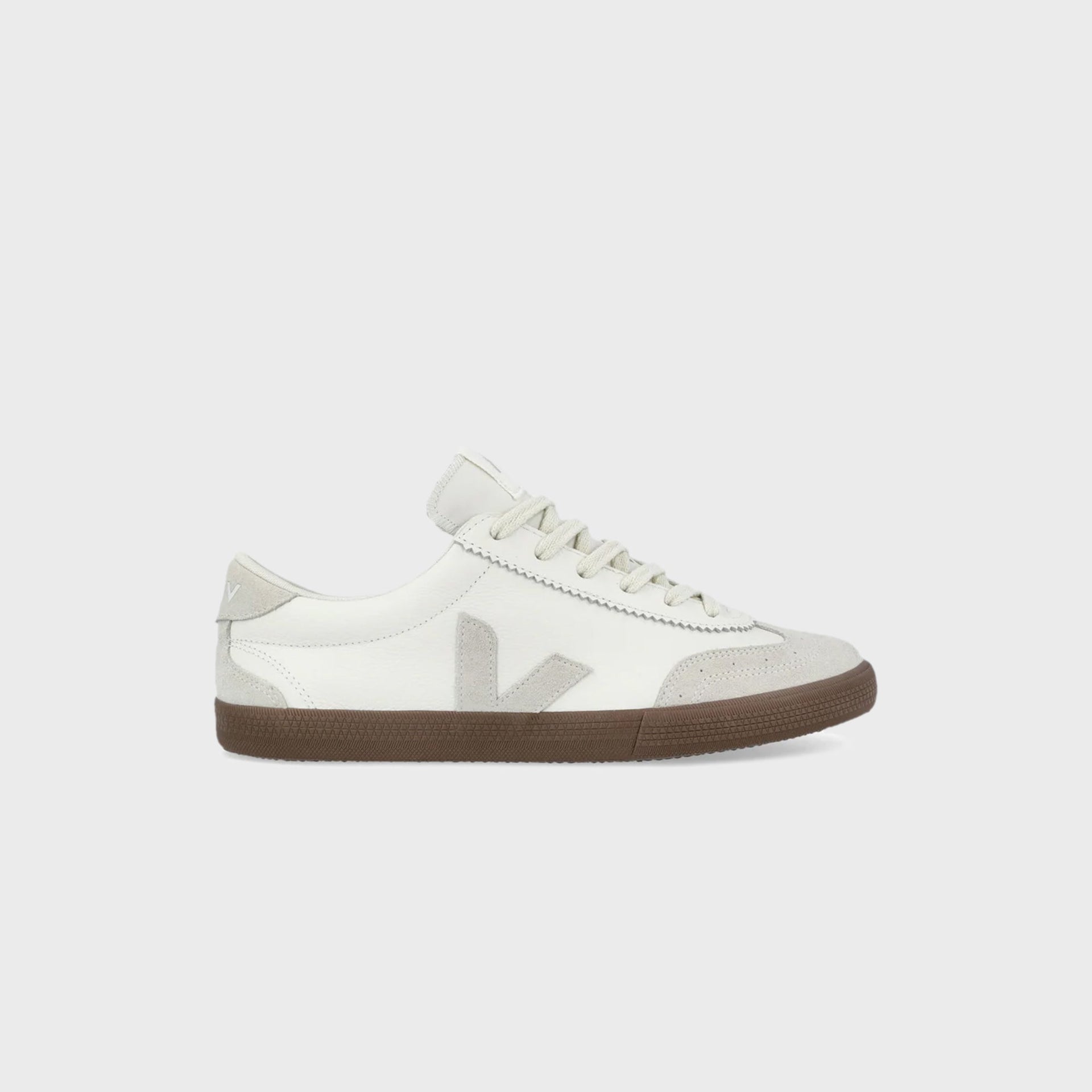 Veja WMNS Volley - White / Natural / Bark