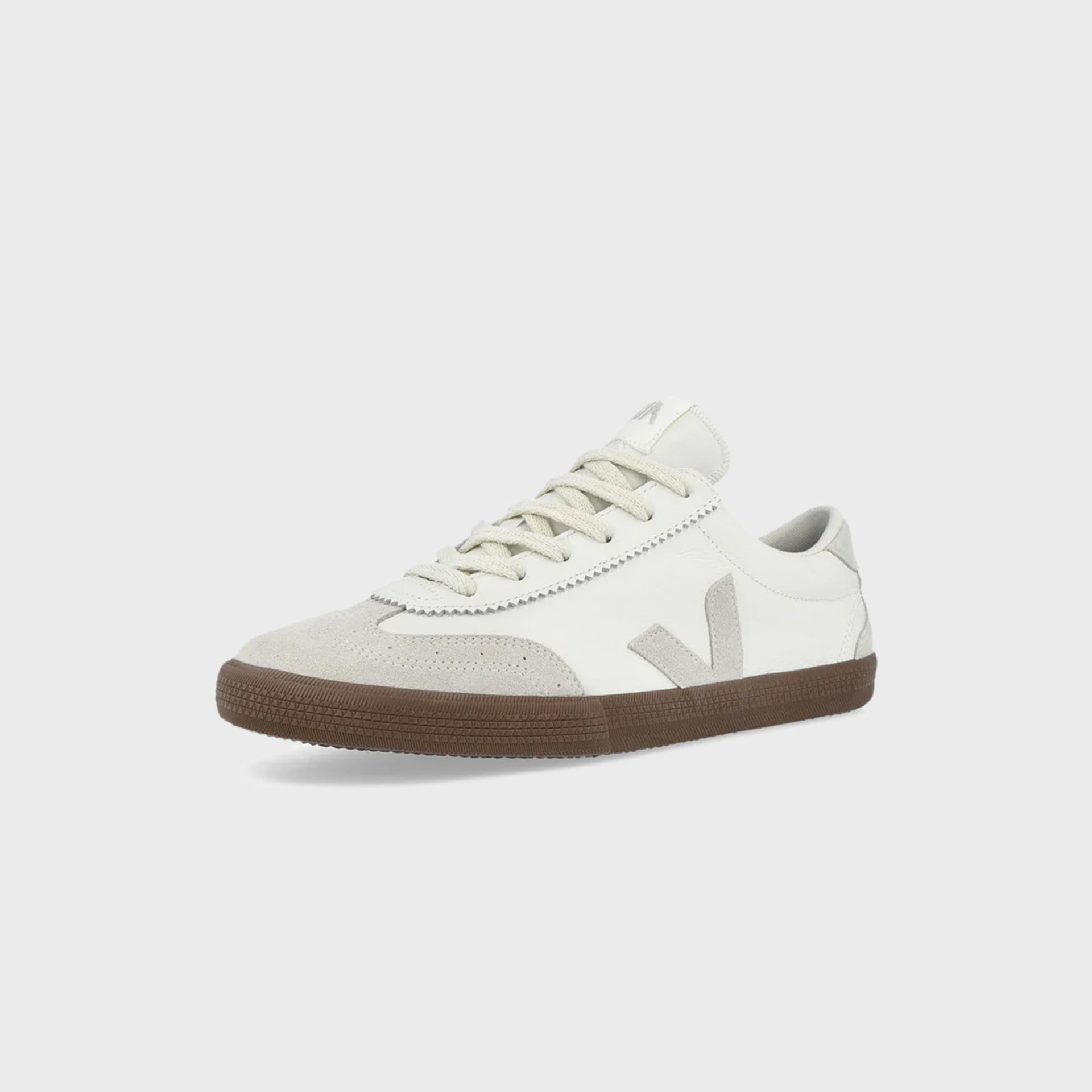 Veja WMNS Volley - White / Natural / Bark