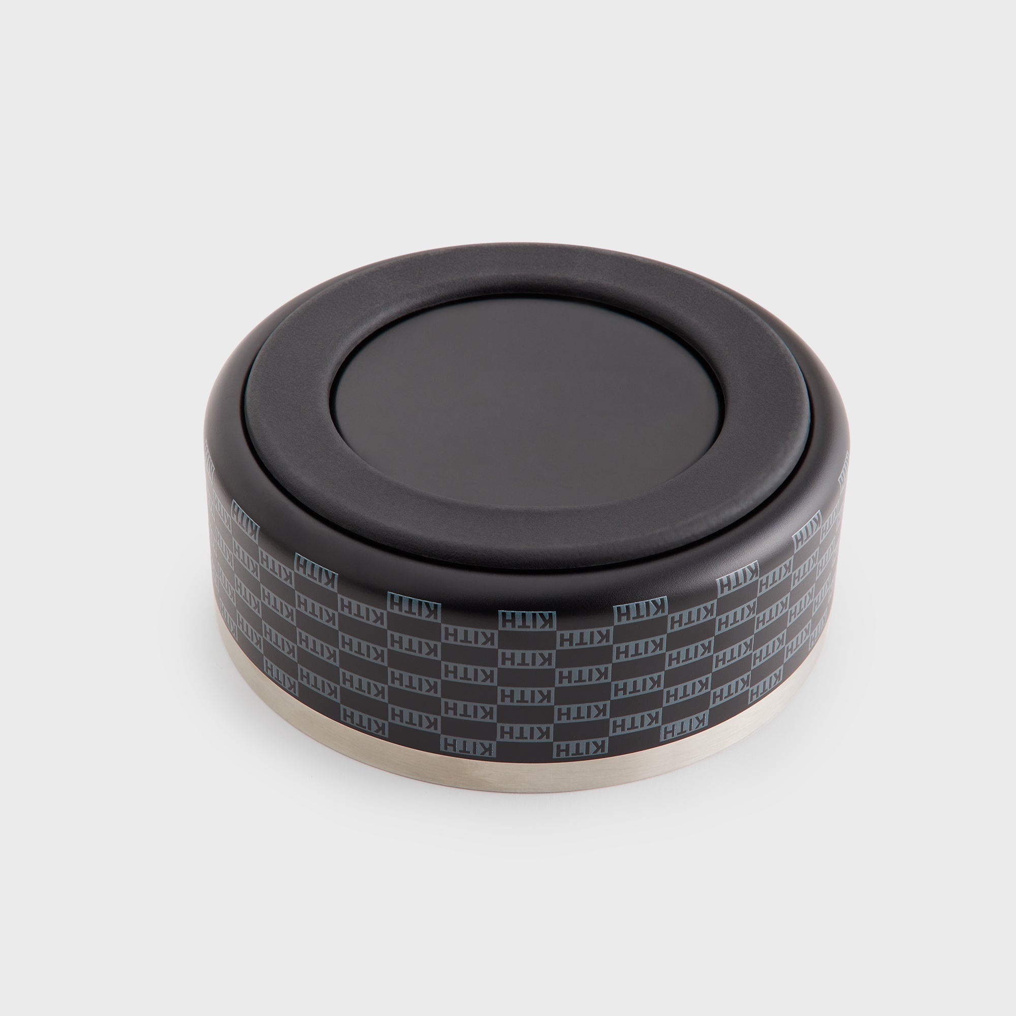 KITH WAGWEAR ペット用 犬用フードボウル Kith for wagwear Metal Dog Bowl - Black
