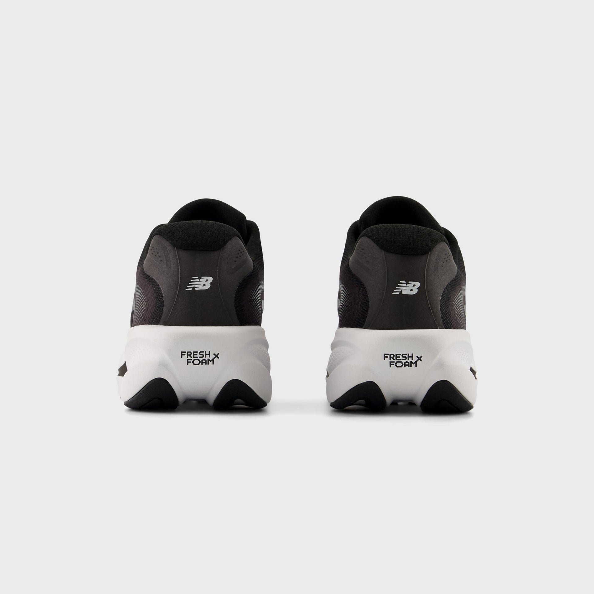 New Balance WMNS Ellipse - Black / Black Metallic / White