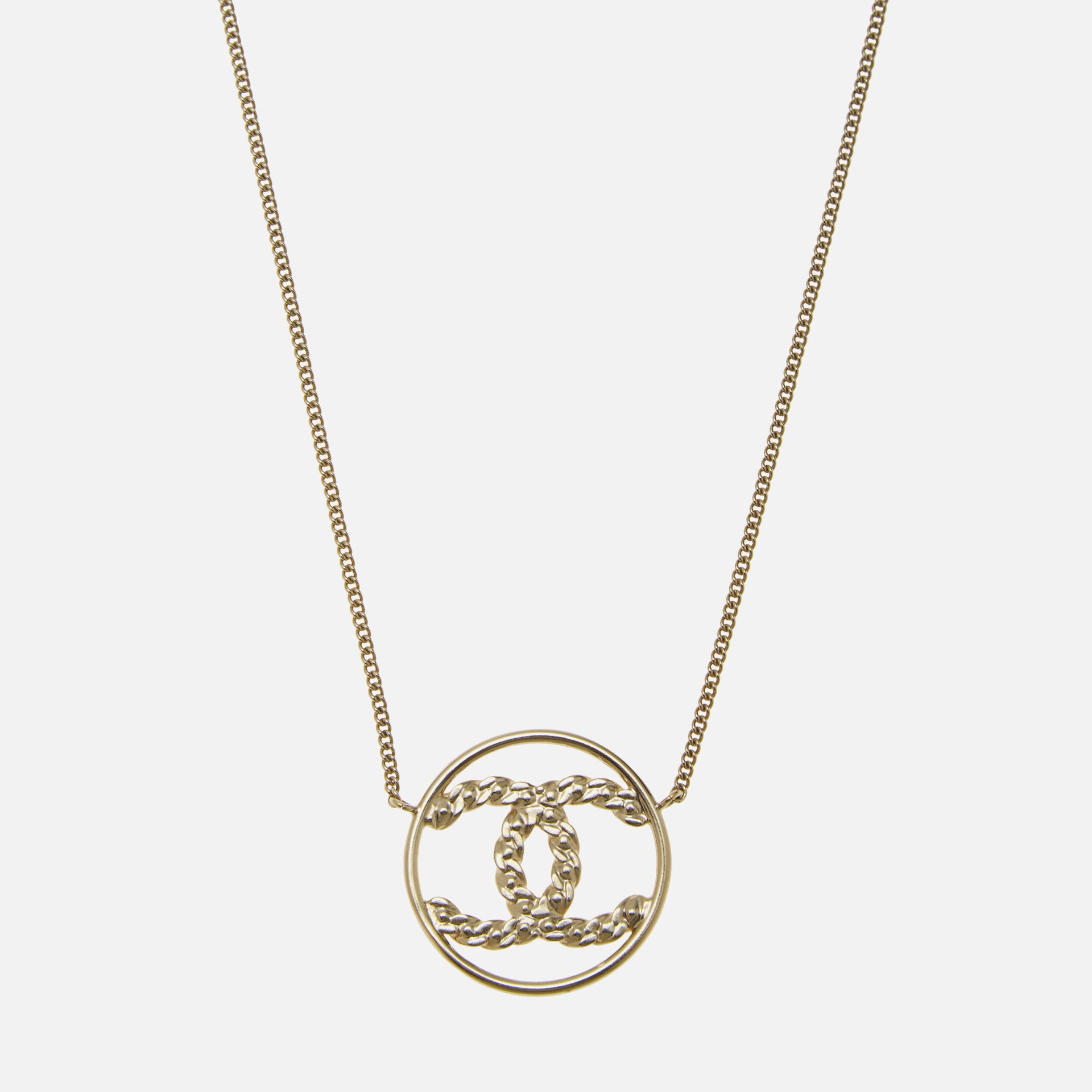 WGACA Chanel Gold Crystal CC In Circle Necklace - Gold / Crystal