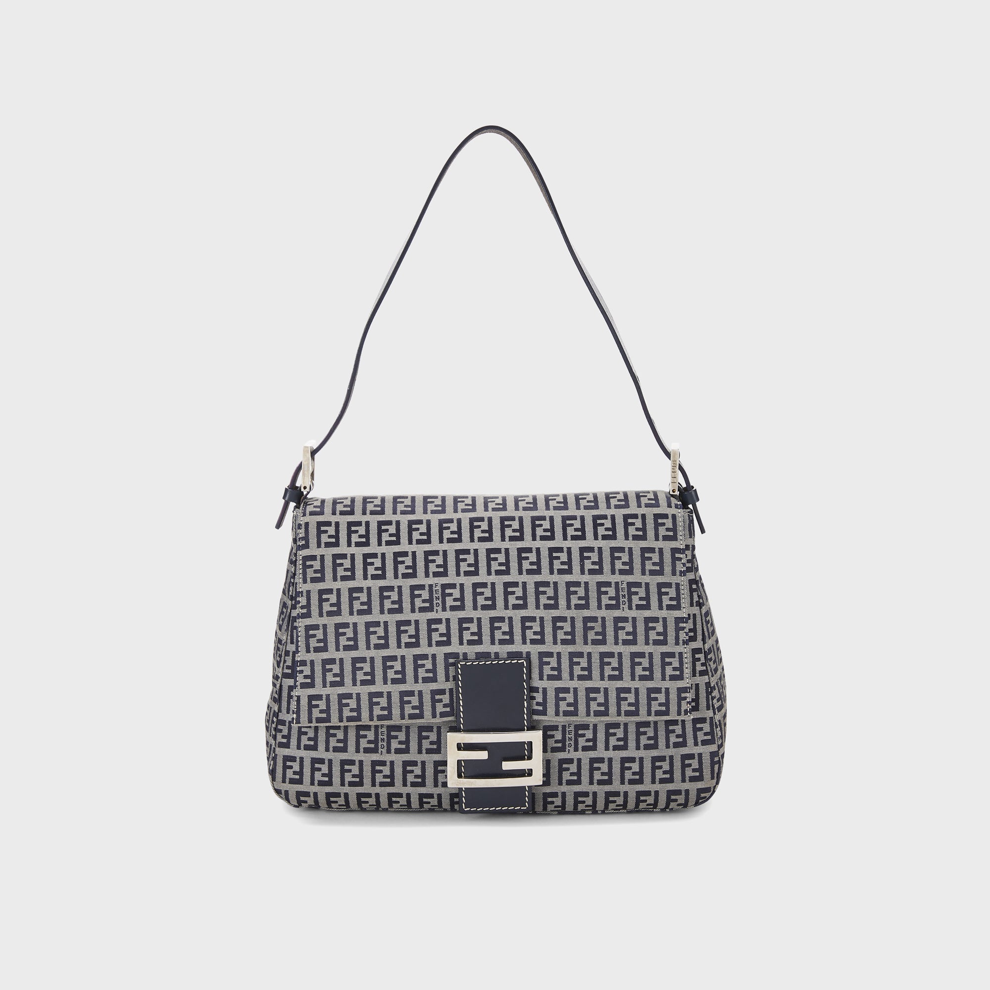 FENDI ショルダーバッグ フェンディ FENDI ショルダーバッグ ダブルバゲット ブラックレザー