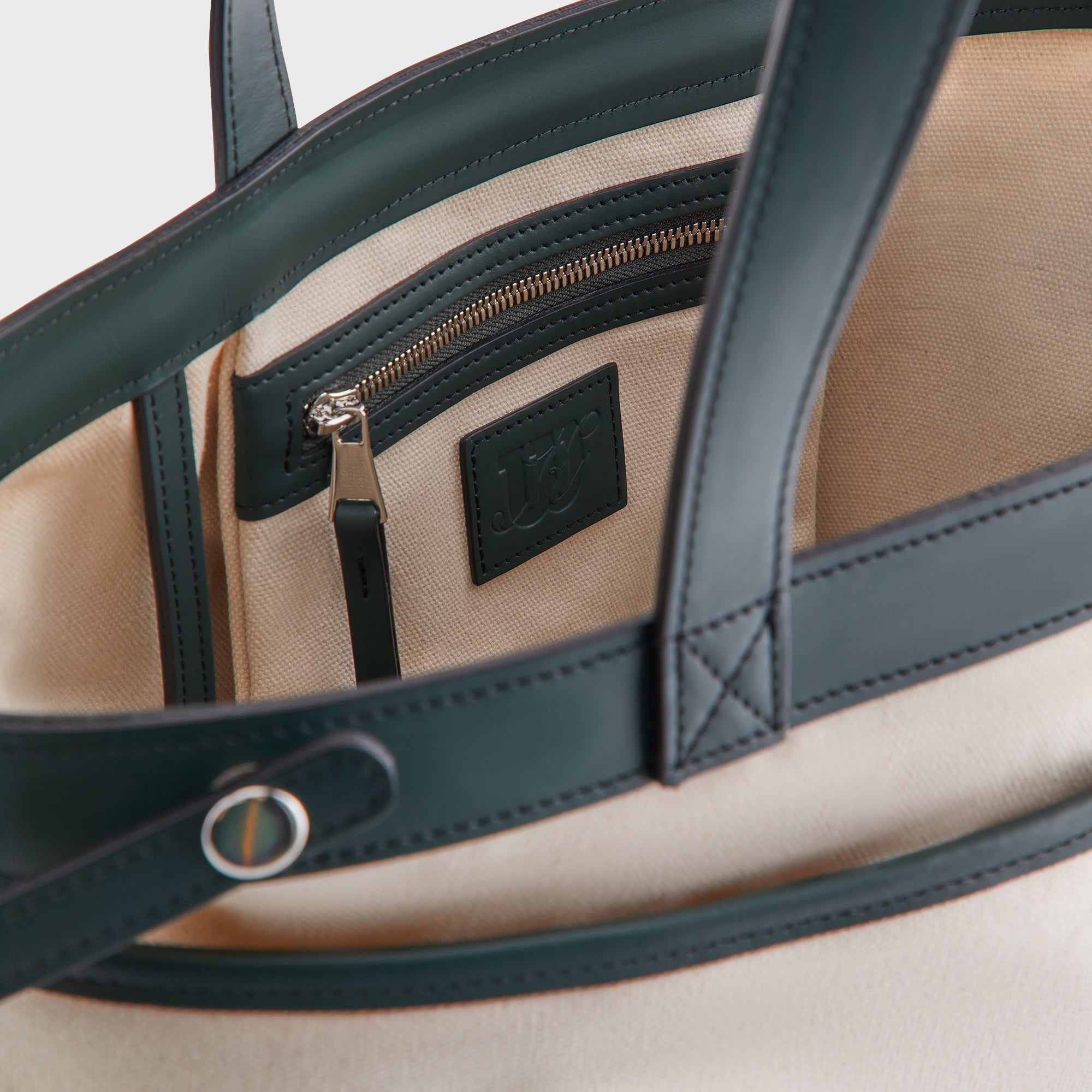 KITH for Wilson do all tote bag トートバック 白 WUK0038511DYF-Front.jpg?v=