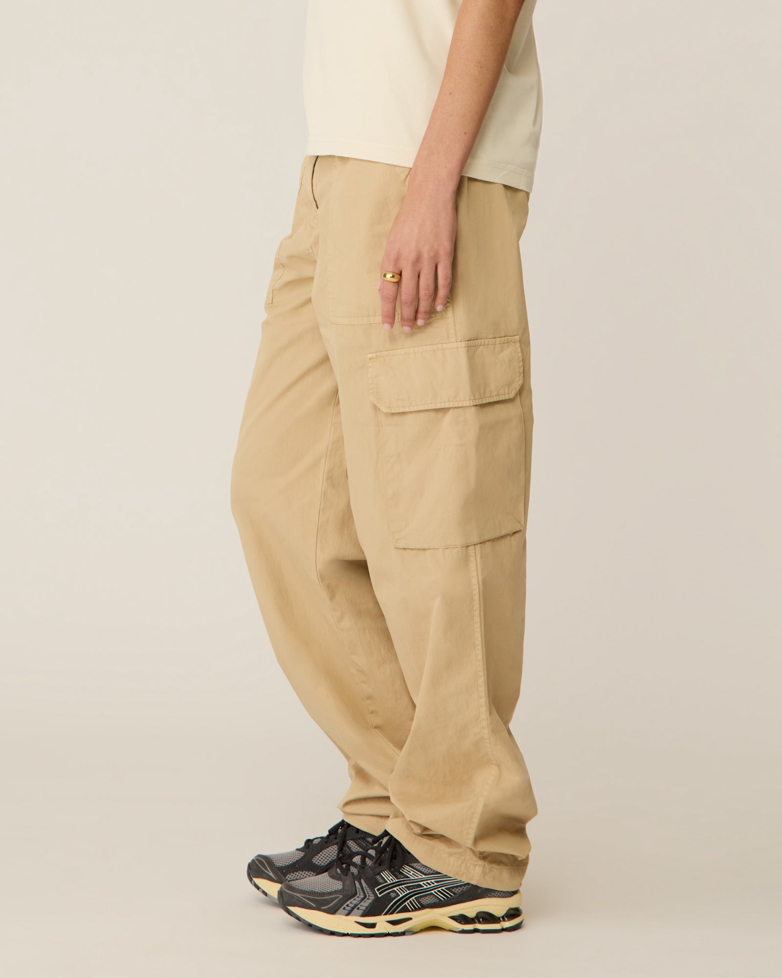 【ほぼ未使用】KITH WOMEN BECK II UTILITY PANT Kith Women Evans Cotton Nylon Utility Pant - Flagstaff