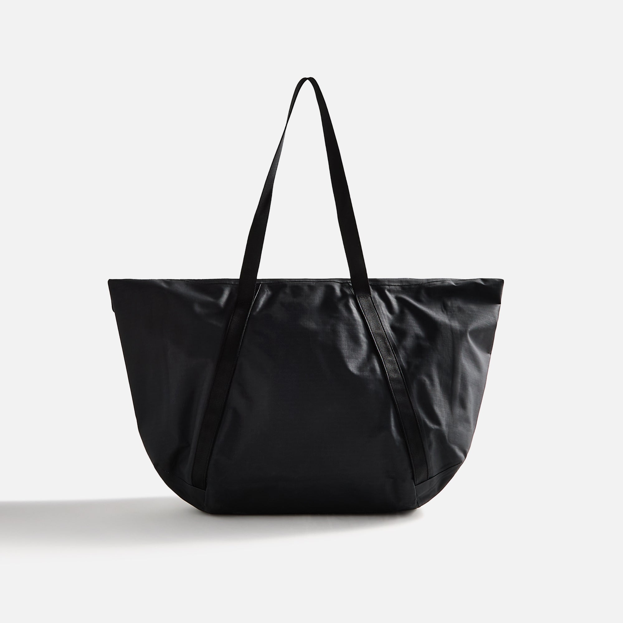 【新品 国内正規】ARC'TERYX GRANVILLE 30 CARRYALL Granville 30 Carryall Bag | Arc'teryx United States