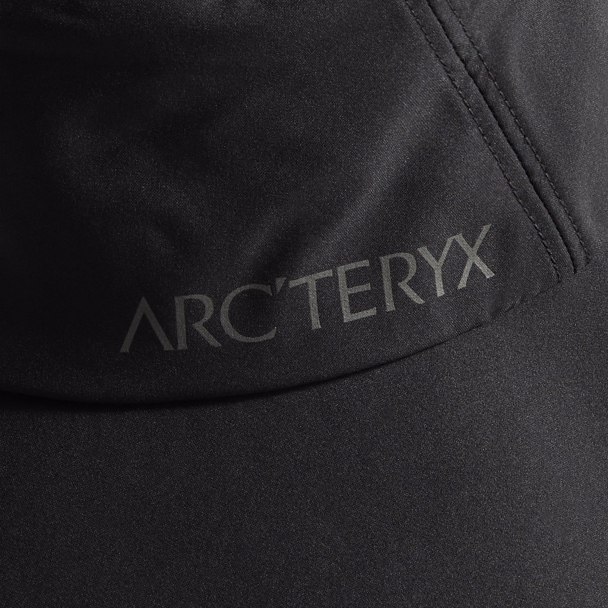 Arc'teryx Sinsolo Bucket Hat - Black – Kith