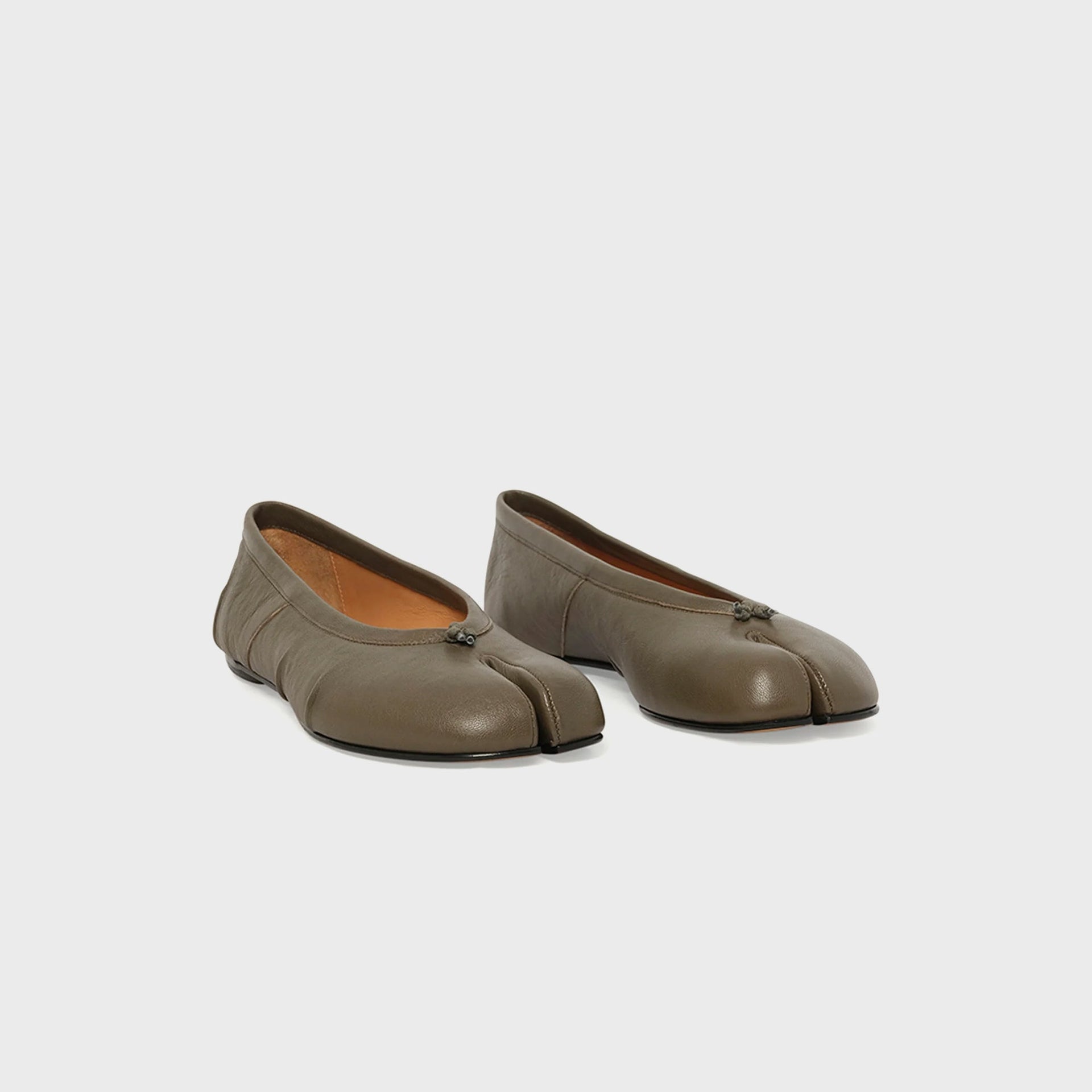 Maison Margiela Tabi Ballerina - Cold Brown