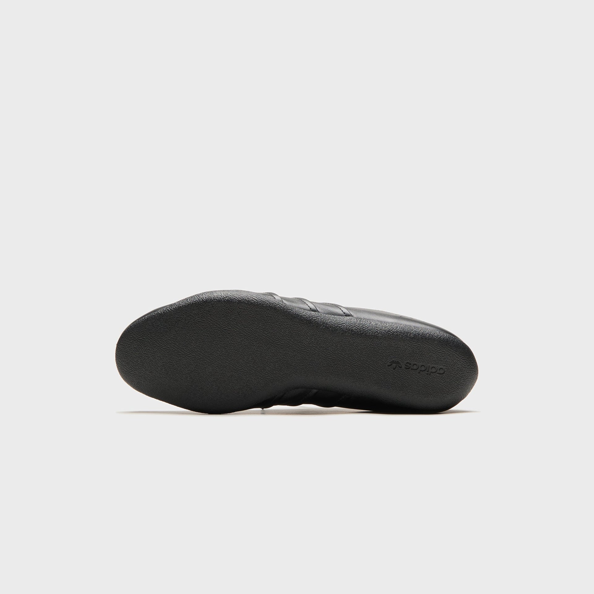 adidas x Y-3 Tokyo - Black / Black / White