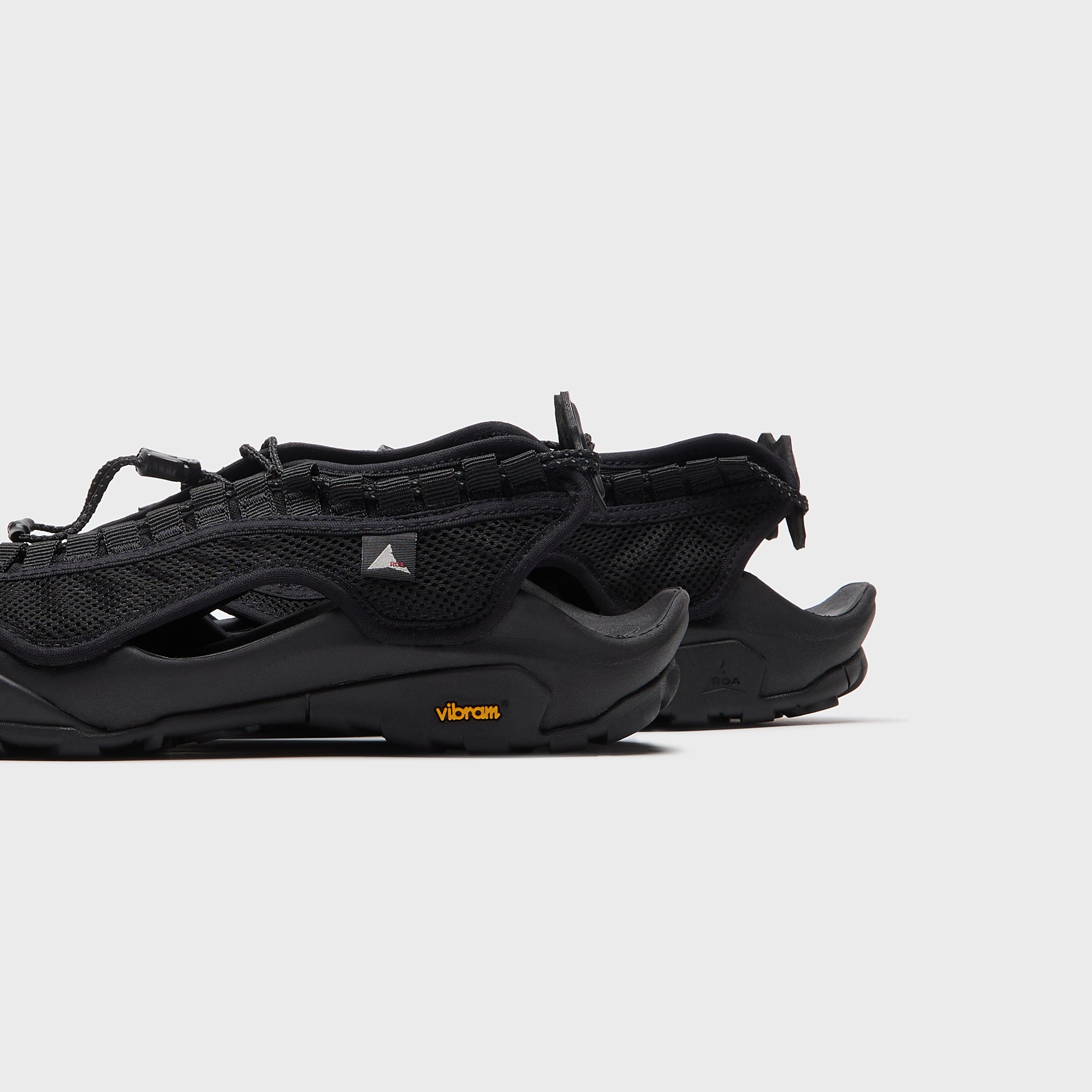 ROA Arpy Weaved Sandals - Black – Kith