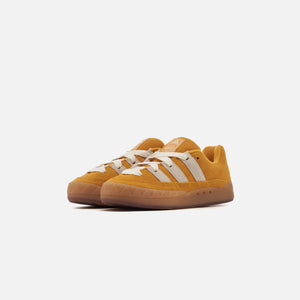 adidas Originals Adimatic - Preloved Yellow / Off White / Gum