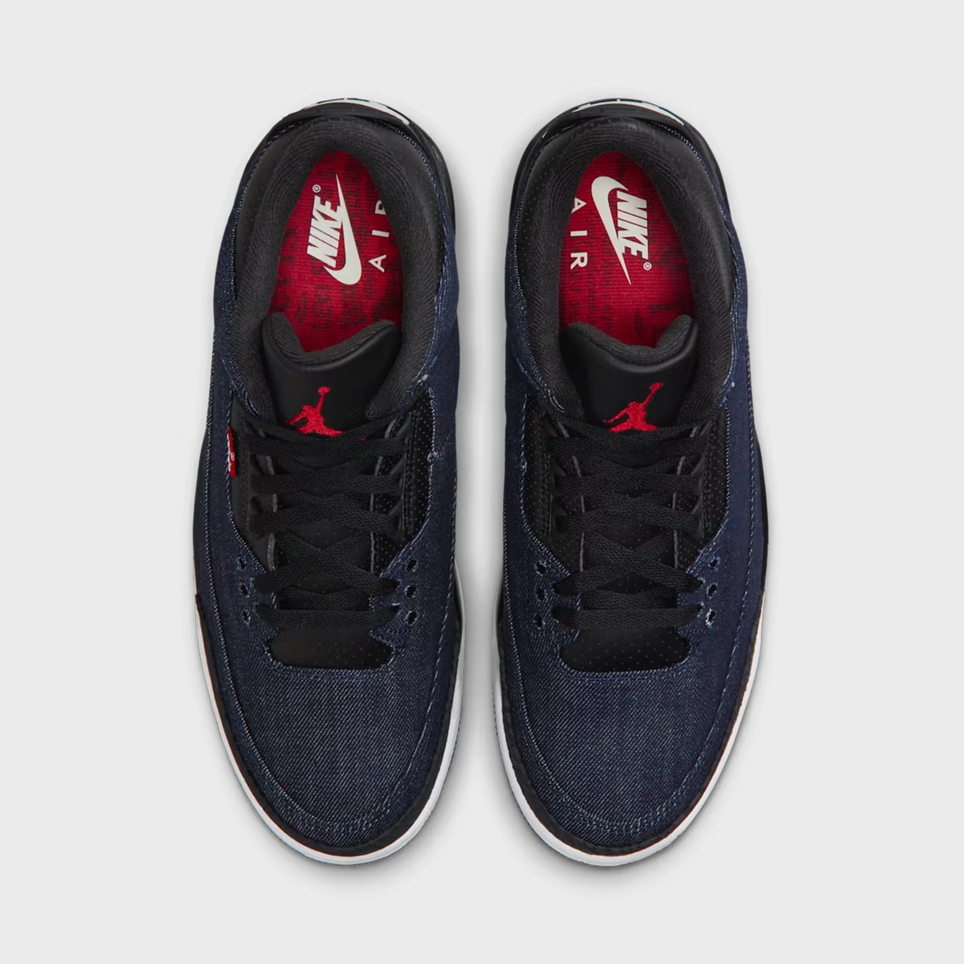 Jordan x Levi's Air Jordan 3 - Indigo / Gym Red