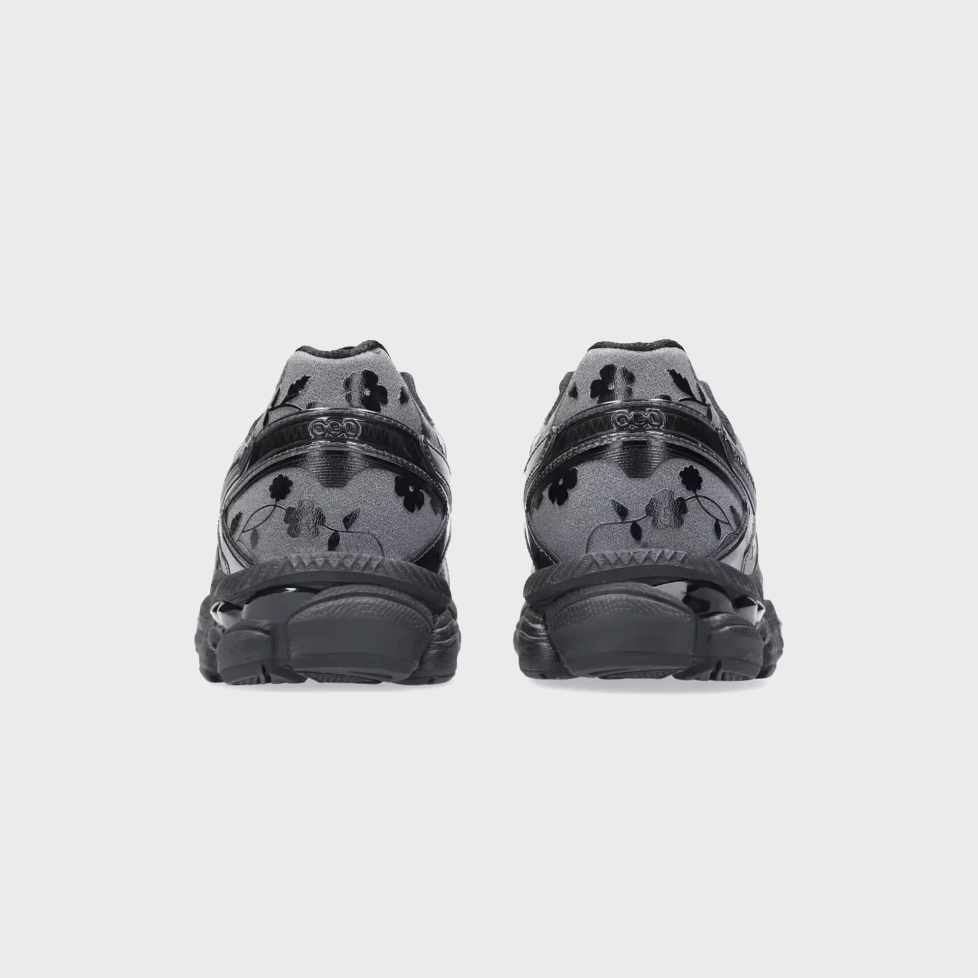 ASICS x Cecilie Bahnsen Gel-Cumulus 16 - Black / Black