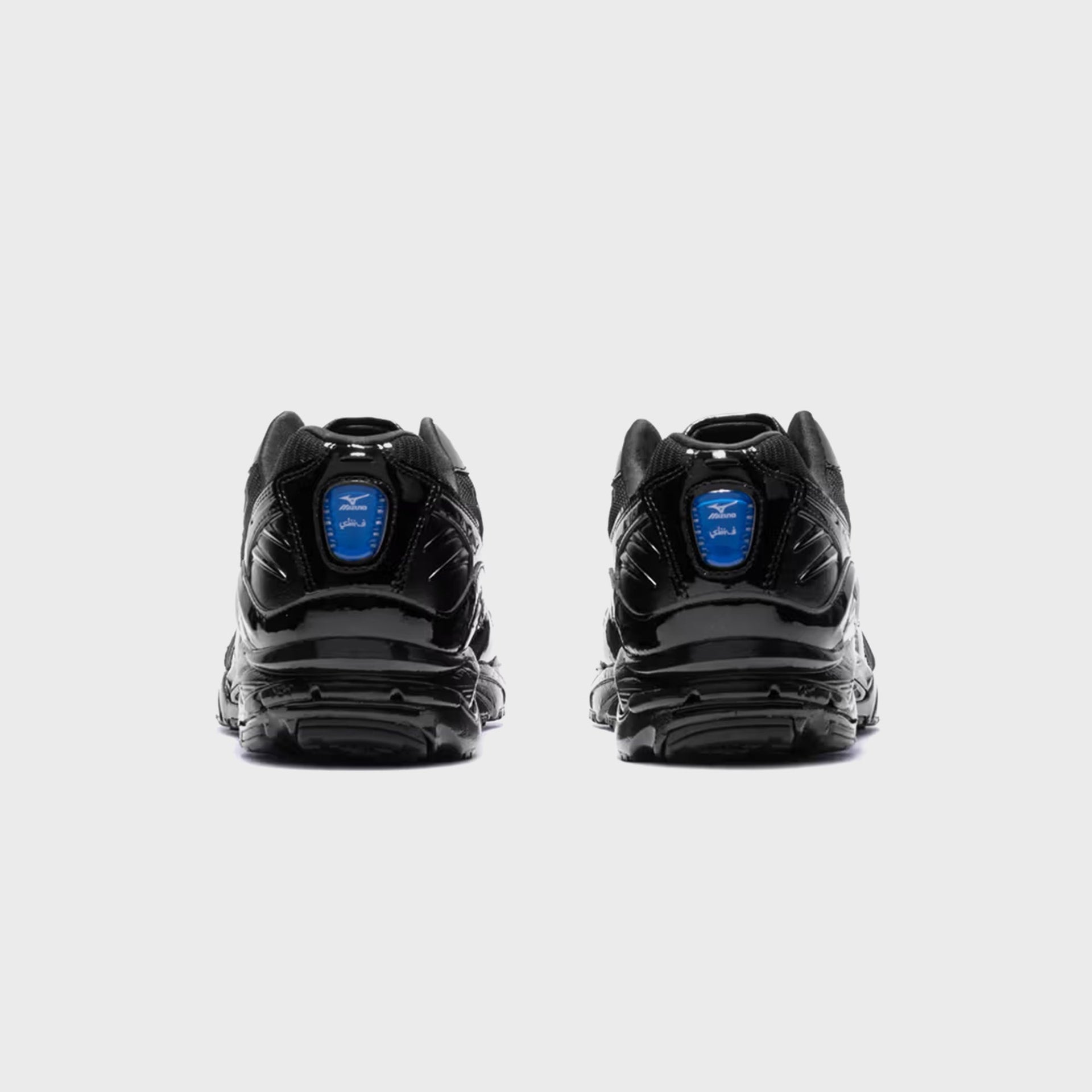 Mizuno Wave Rider 10 Sabotage - Black / Harbor Mist