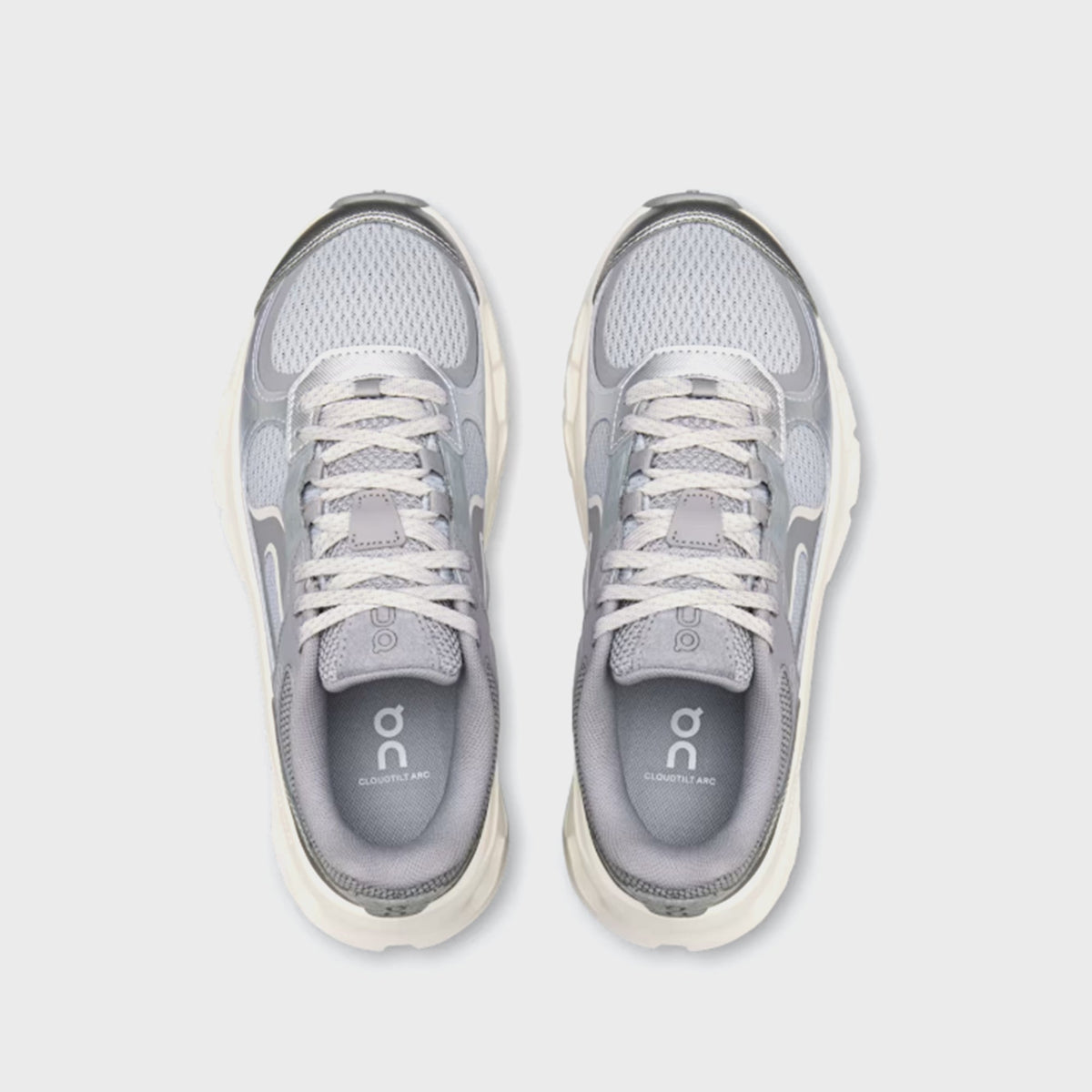 On Running WMNS Cloudtilt Arc - Alloy / Ivory