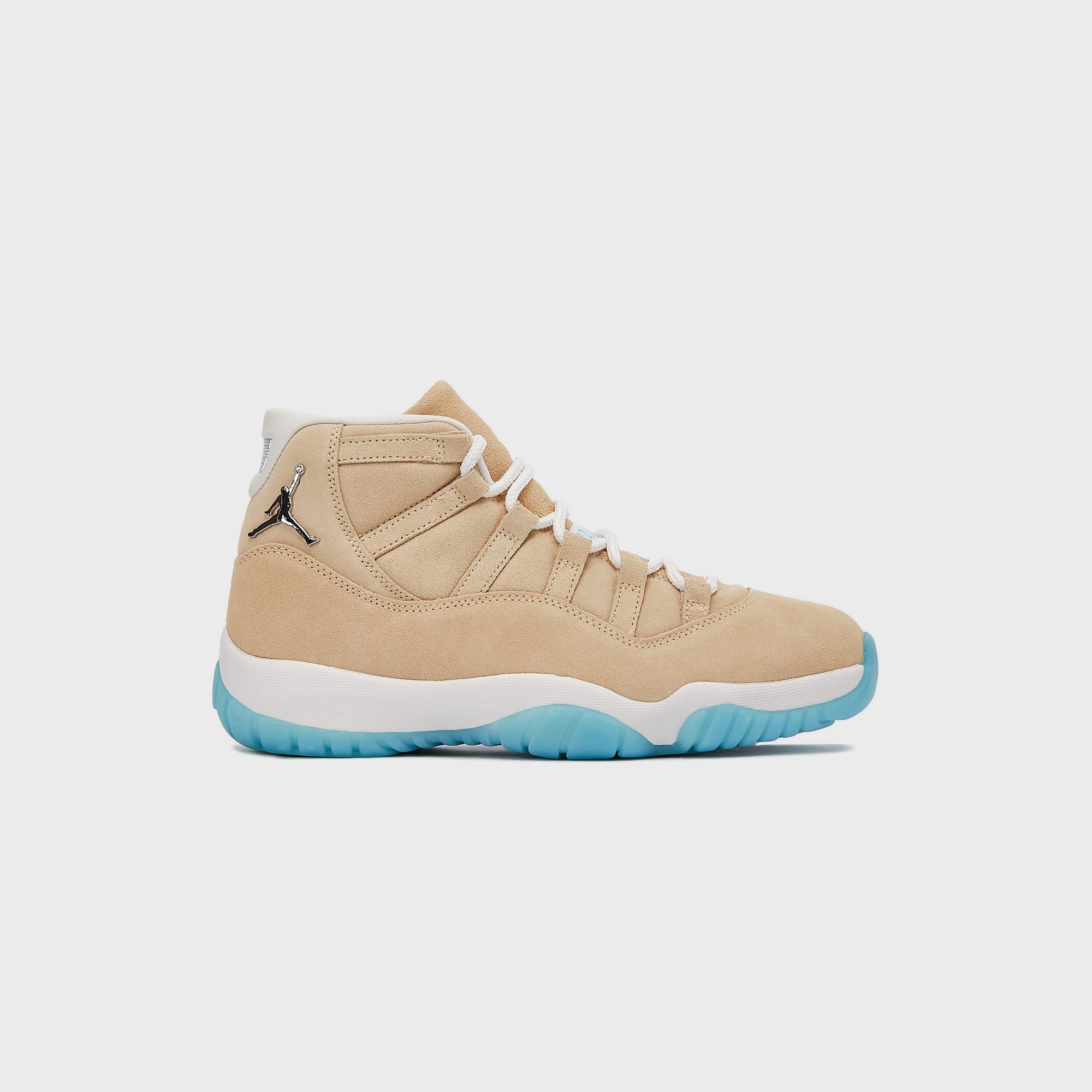 Nike Air Jordan 11 Retro - Canvas / Metallic Silver / Summit White