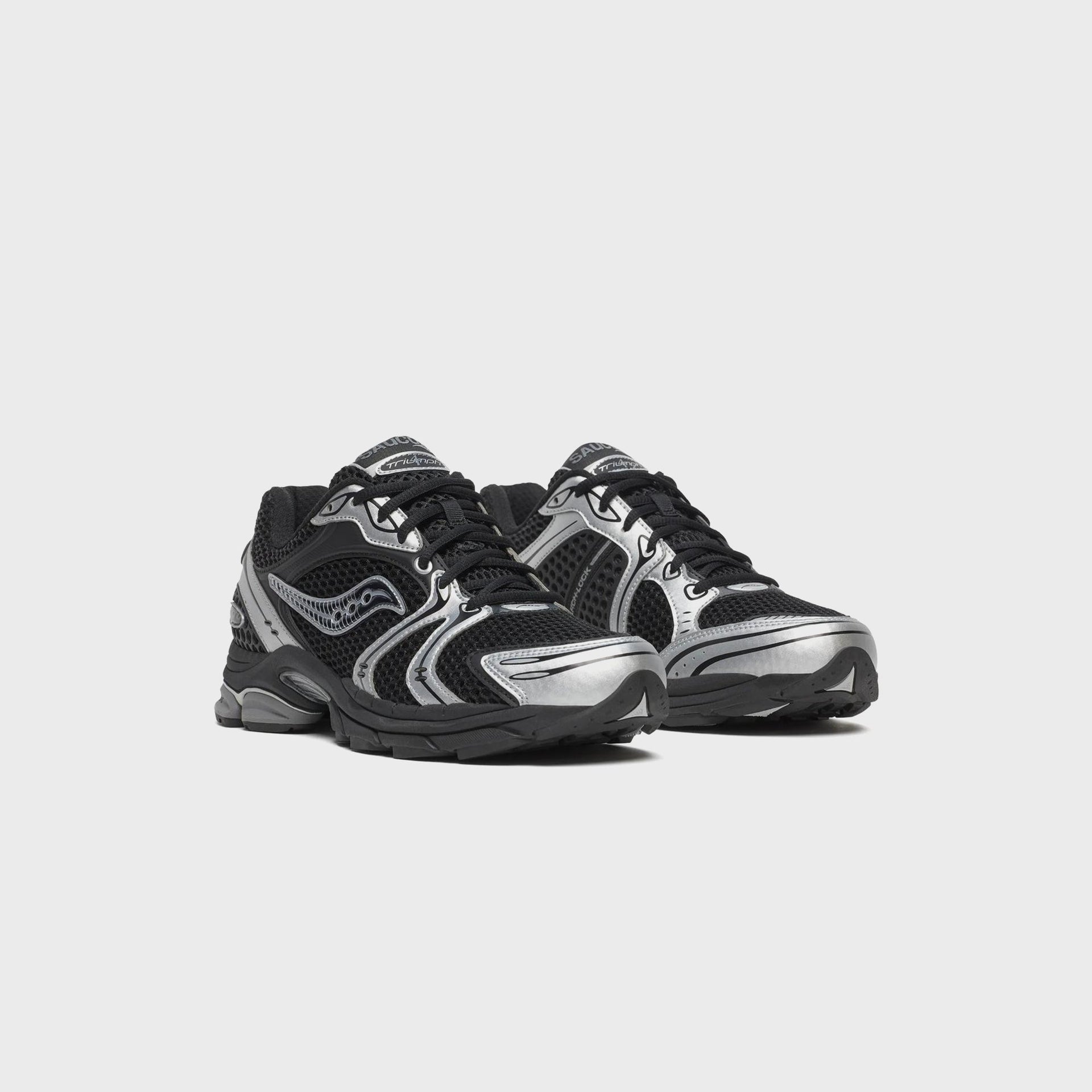 Saucony ProGrid Triumph 4 - Black / Silver