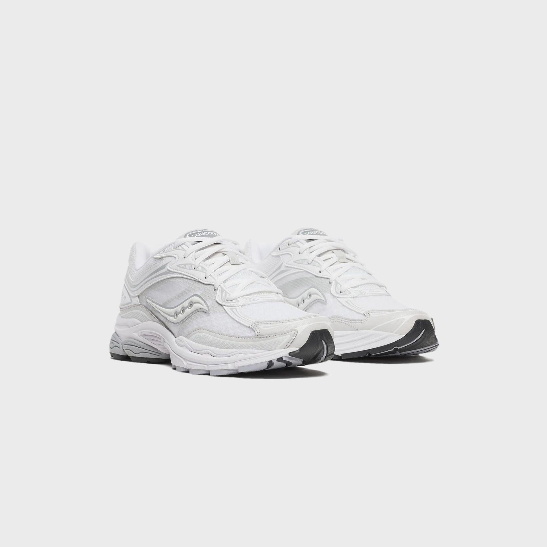 Saucony ProGrid Omni 9 Distract - White / Grey