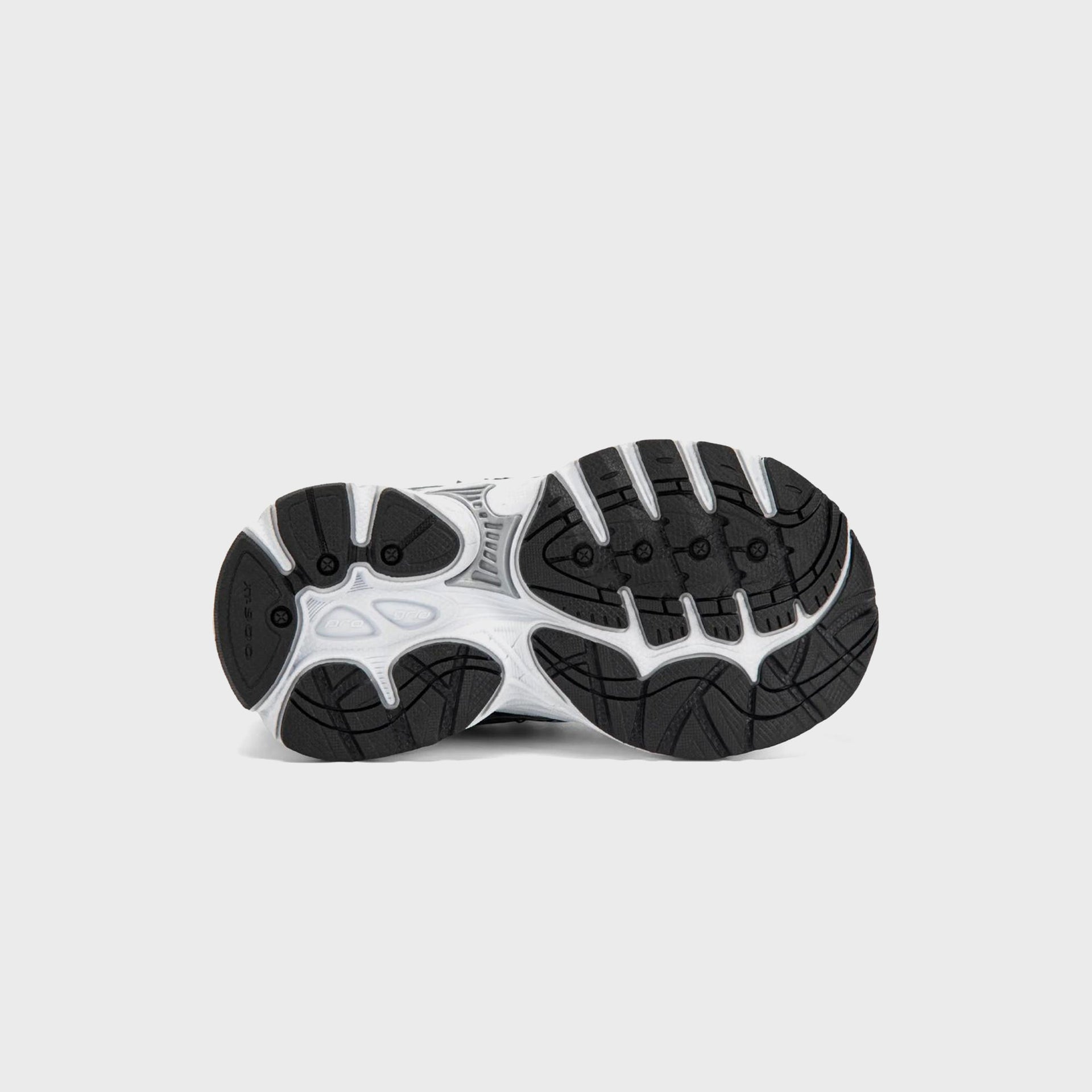 Saucony TD Omni 9 KDZ - Black / Silver