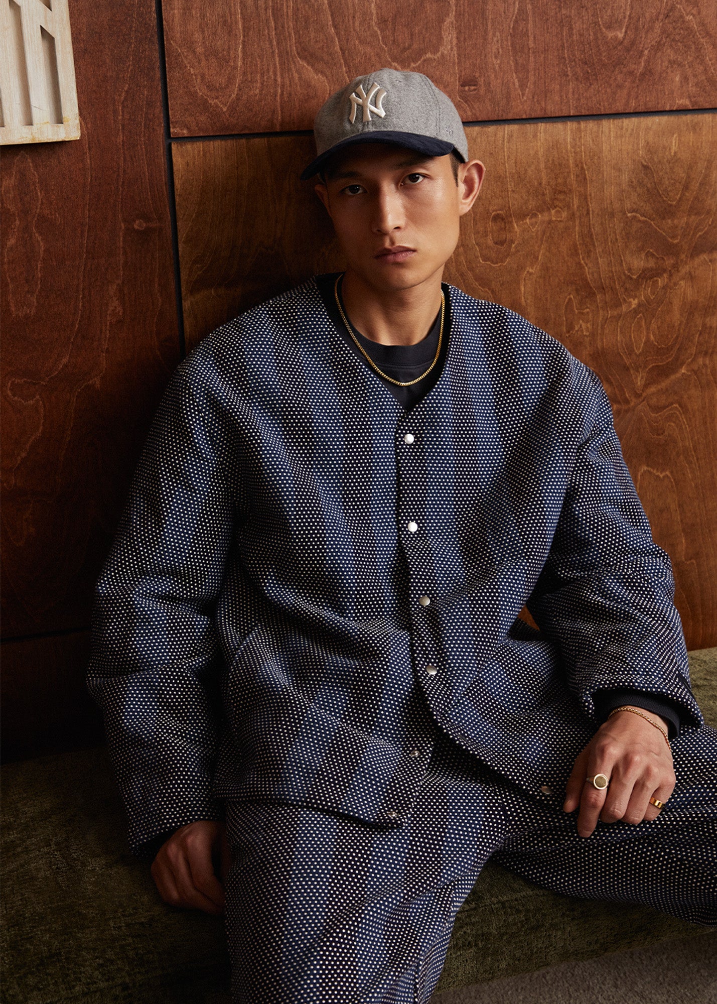 安心発送 KITH キス 22AW Printed Wolves Cord Ludlow Shirt ウルフ