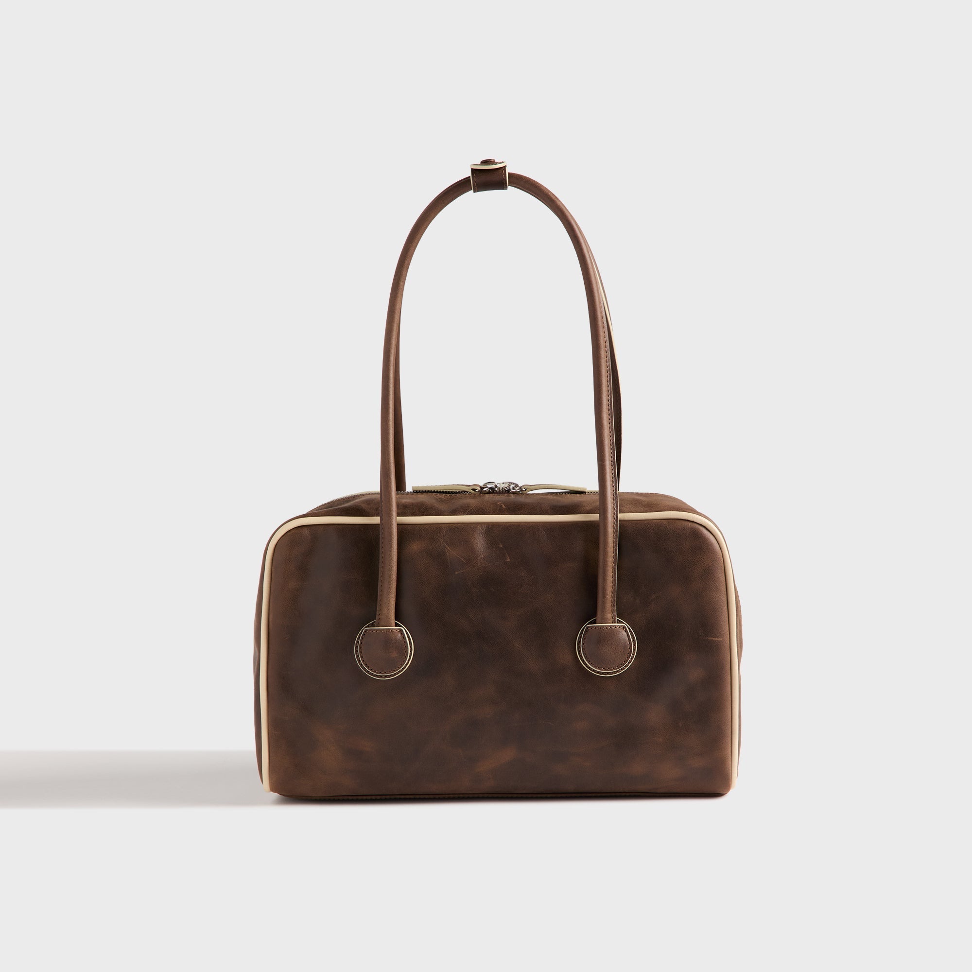 MARGESHERWOOD Soft Boston with Piping - Washed Brown Pull Up