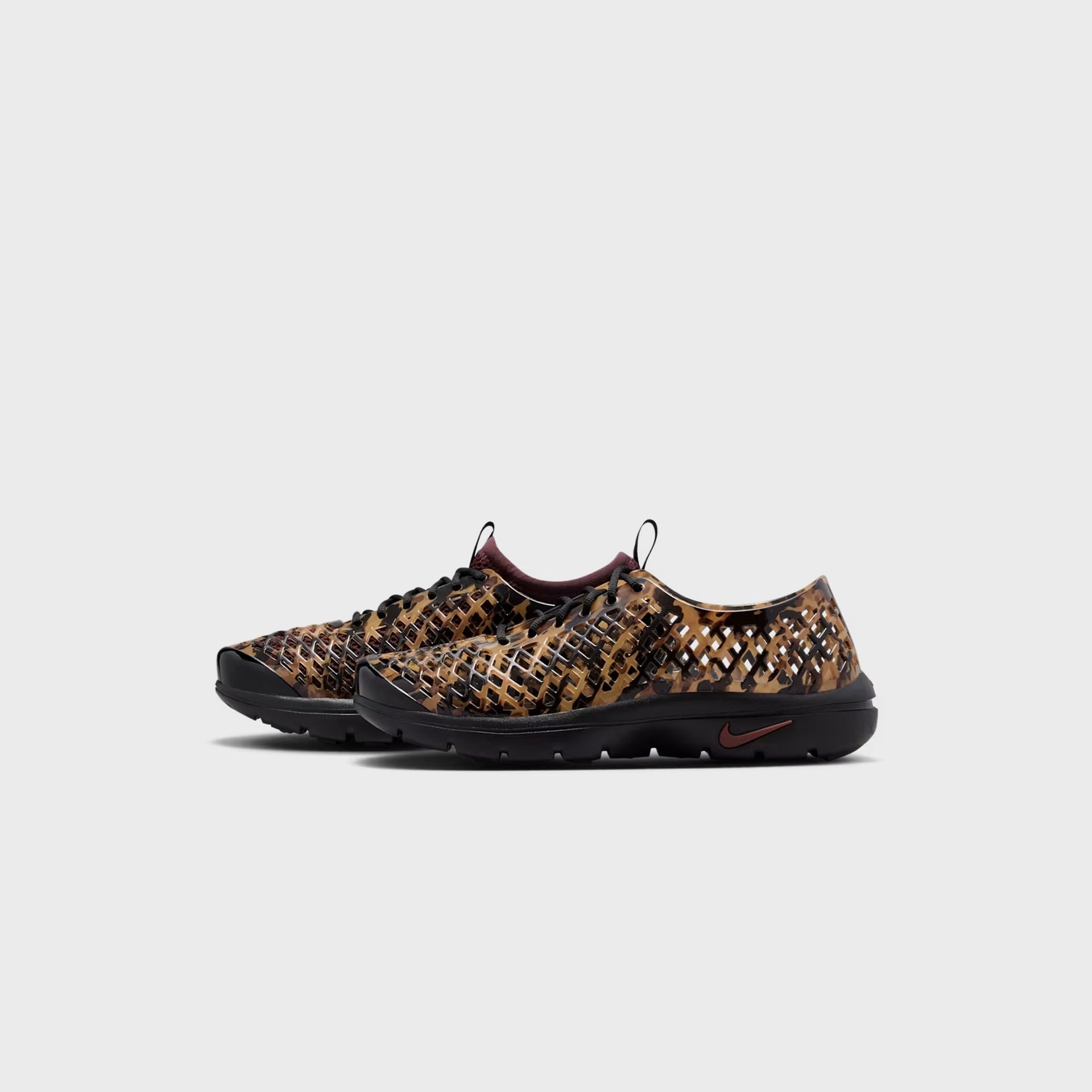 Nike WMNS Rejuven8 Run - Black / Barkroot Brown / Brown