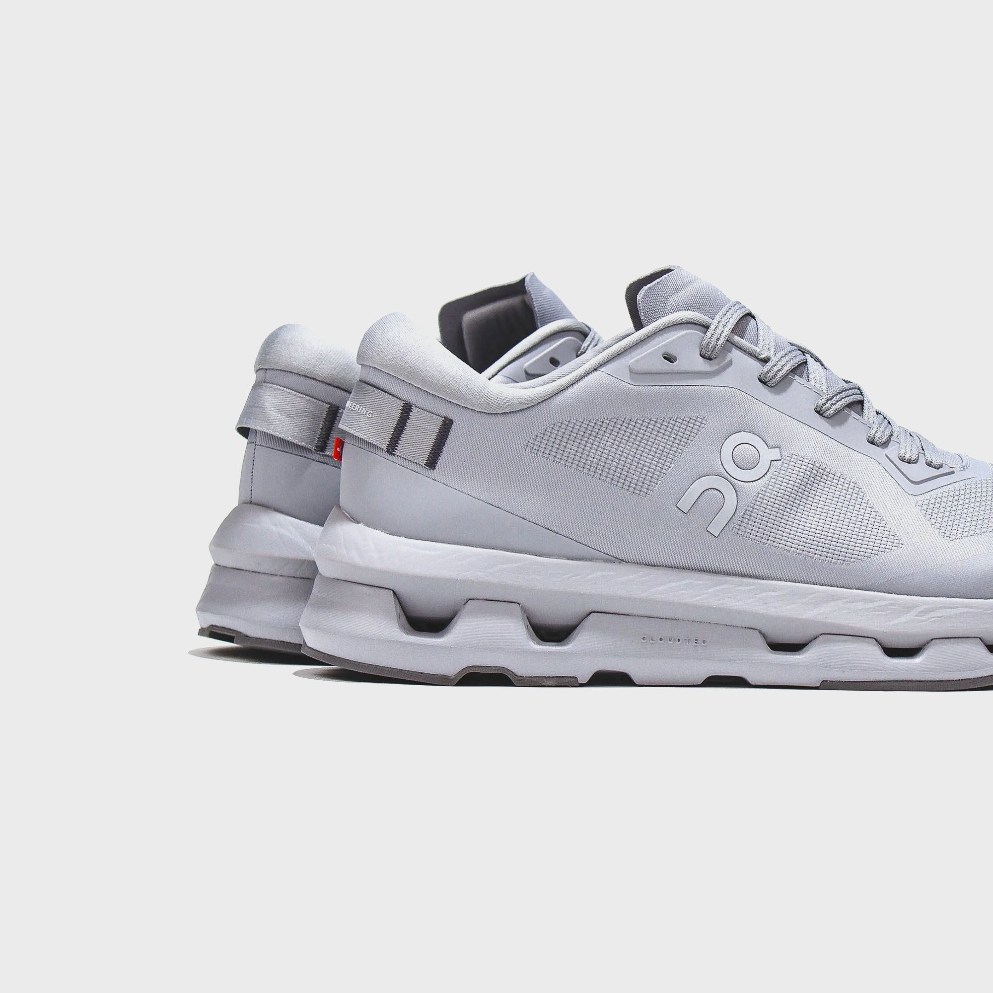 On Running Cloudzone - Alloy / Rock – Kith