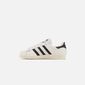 adidas Originals Superstar 82 - White / Core Black / Off White